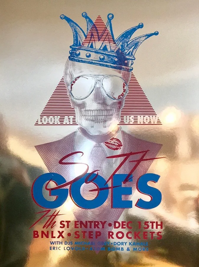 Reunion Show. 3D convergence + reflective paper = fancy as hell.