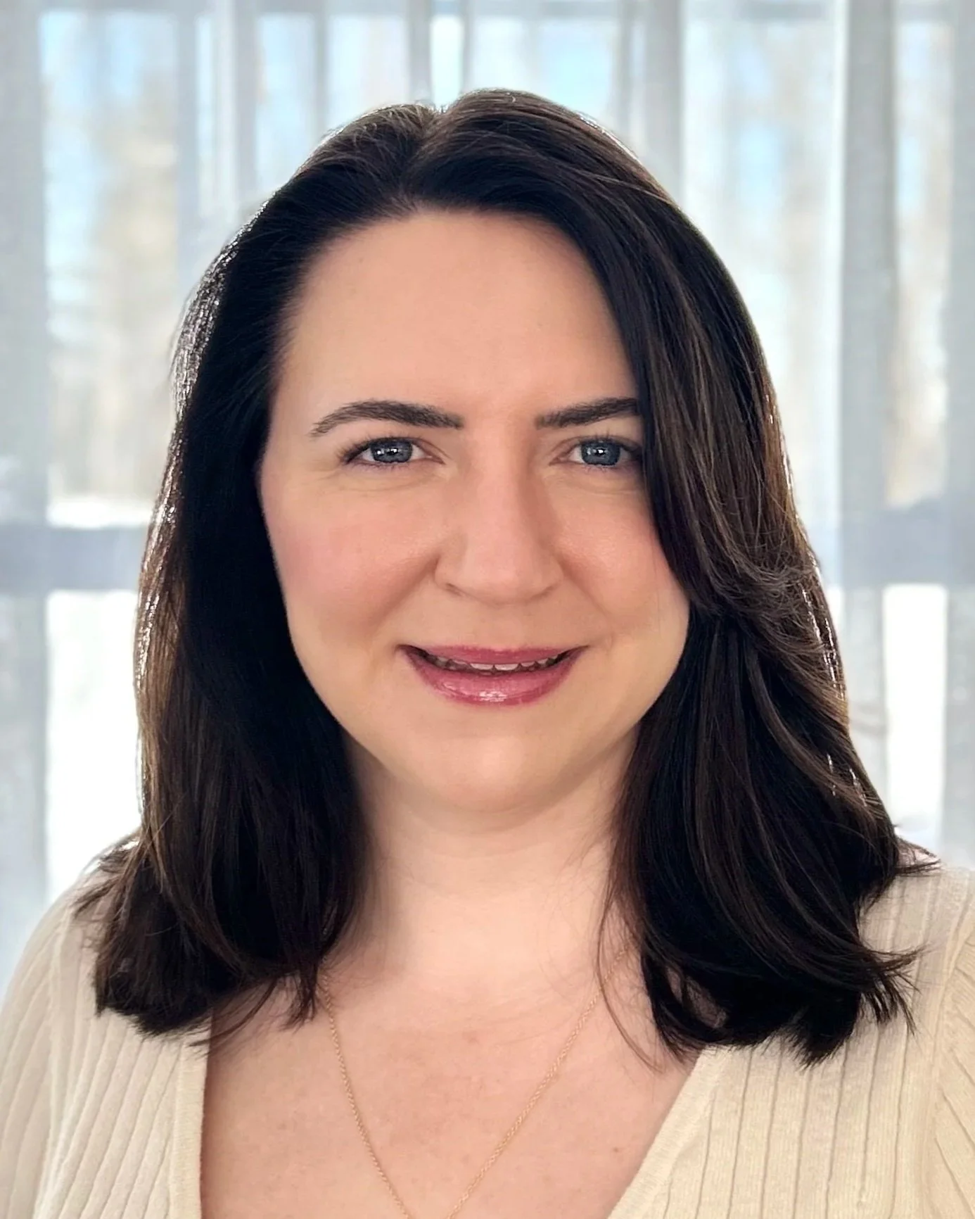 Headshot of Erin Murray, founder of SproochePrett and creator of the AI oral exam simulator for the Luxembourgish Sproochentest.