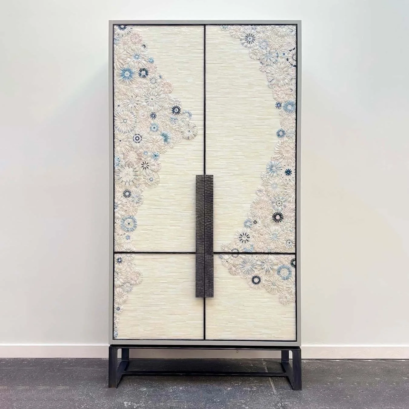 another carribean island bound Blossom Armoire

for @cullmankravis