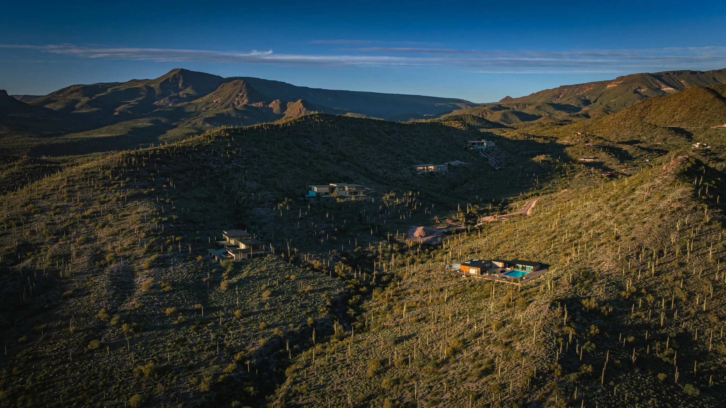 Echo3D5Houses --1.jpg