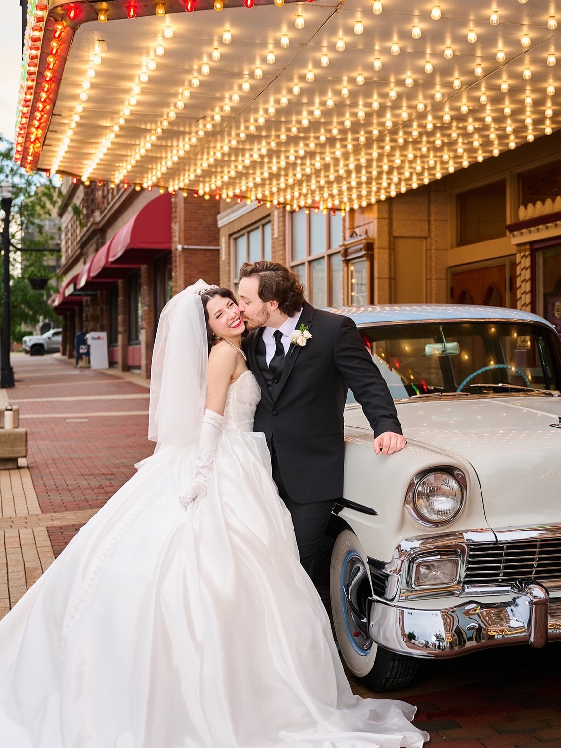 We&rsquo;re married!!!💍❤️!!!!!! best day ever and vintage wedding of my dreams!! i ❤️ @joshlcell