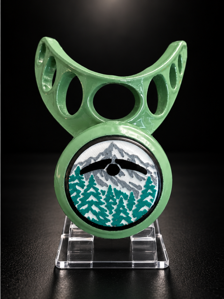 green_backbone_black_studio.png