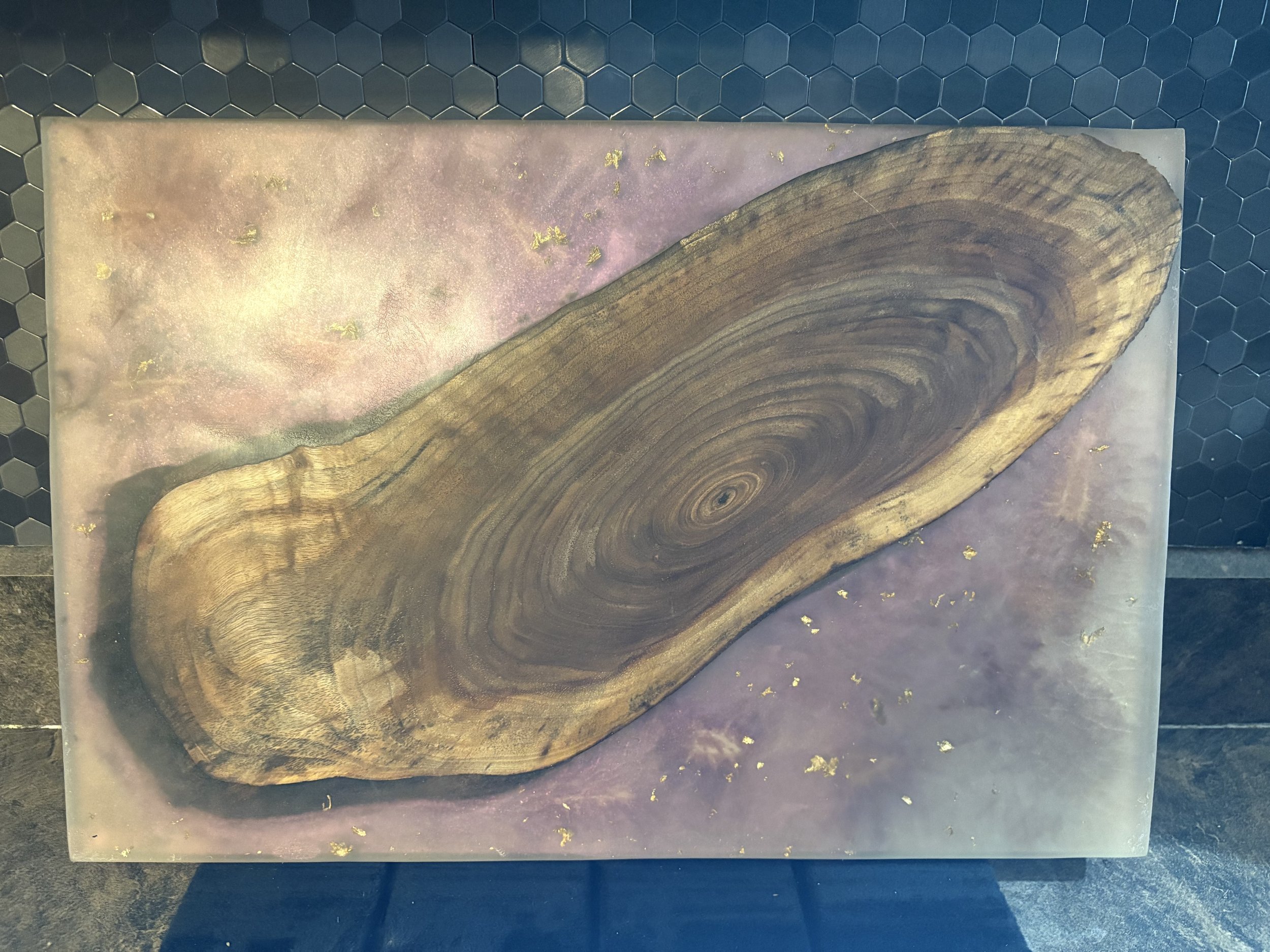 CHARCUTERIE BOARD RESIN & WOOD