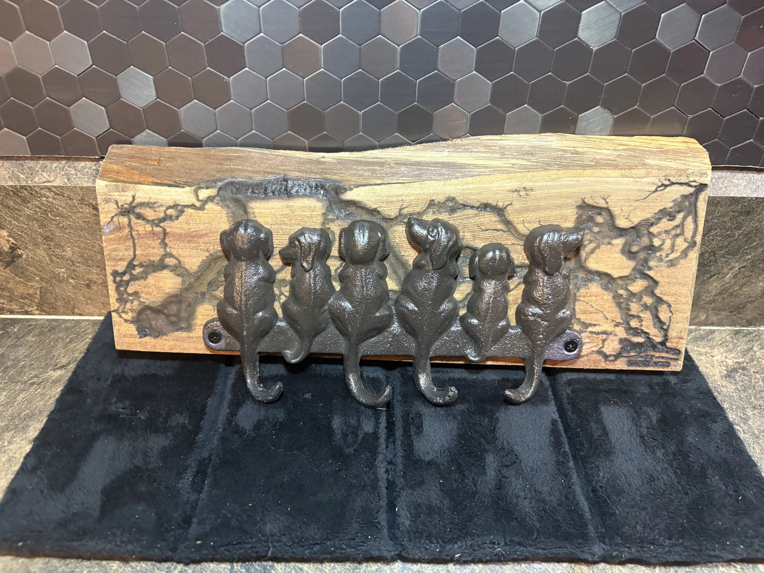 FRACTAL BURNED DOG HOOK