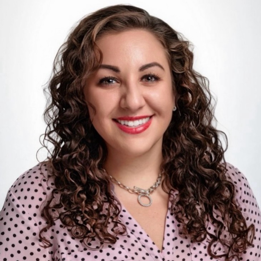 Philadelphia and New Jersey therapist Dana Catarella, LCSW — founder of The Relational Space offering individual and couples therapy in PA and NJ
