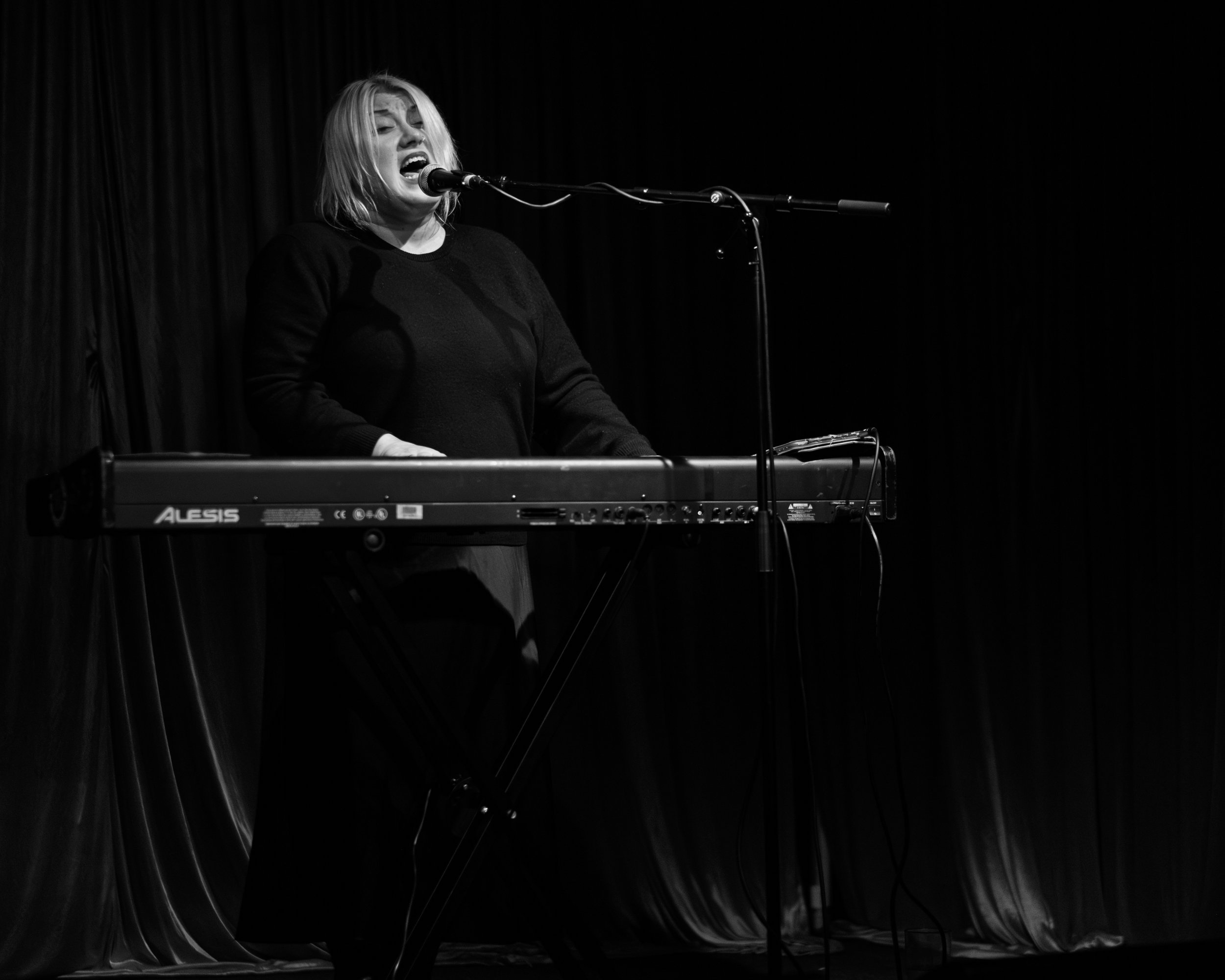 JJ Lovegrove performing at Firebug, Leicester. 12th September 2025. Fujifilm X-T5, XF56mm, 1/250, f1.2, ISO 1600. © Chris Tweed