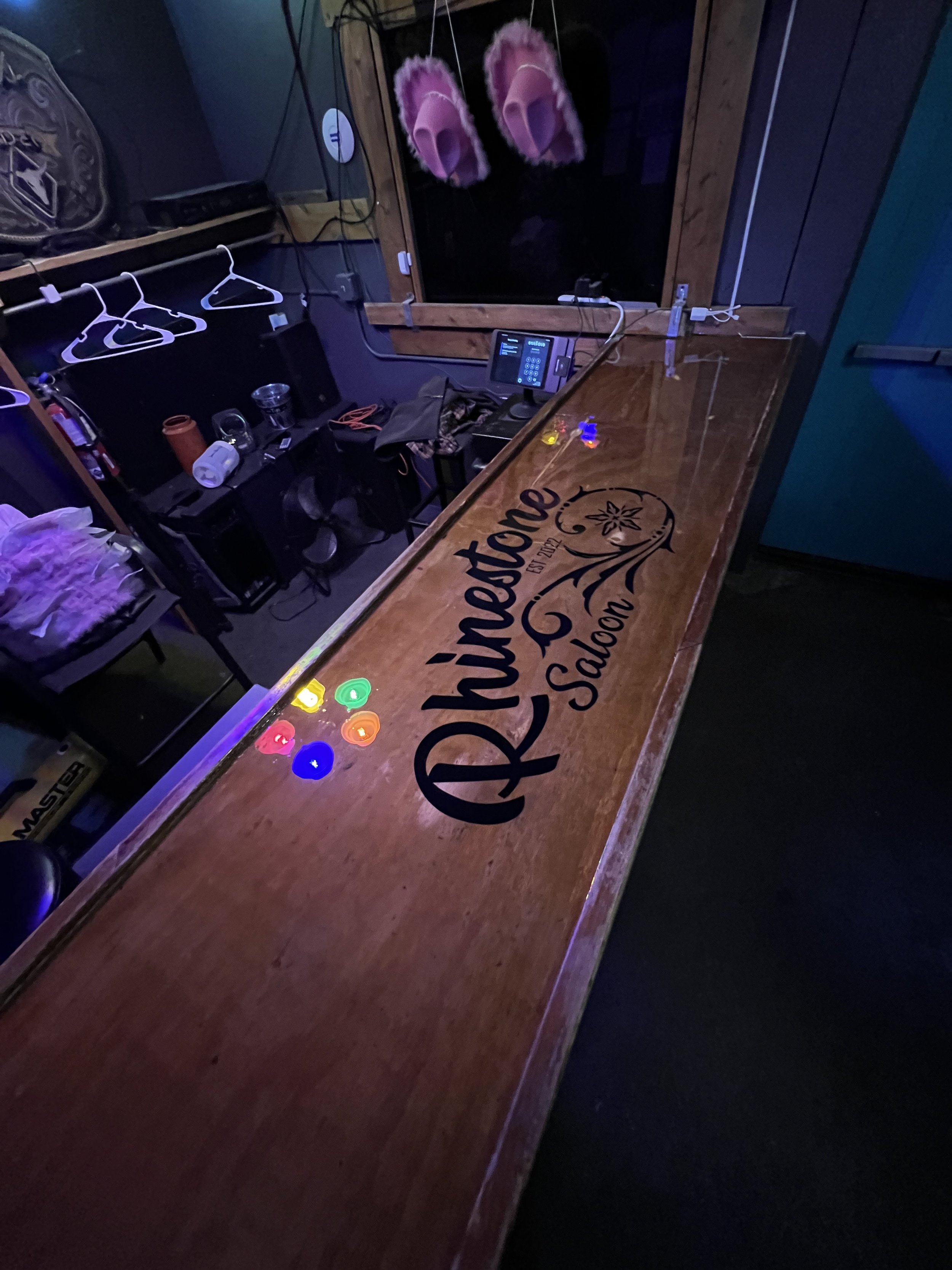 Countertop- clear and stencil 