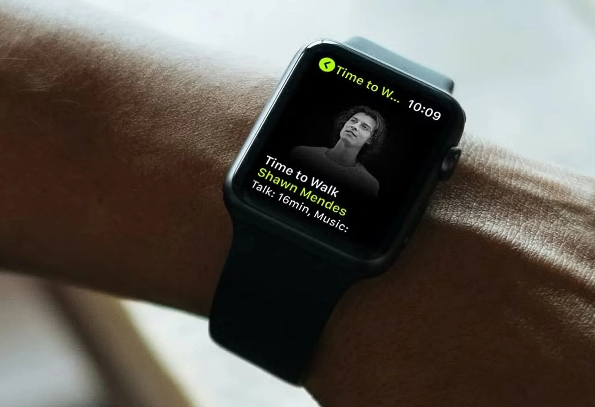 Apple Fitness+ / Time to Walk