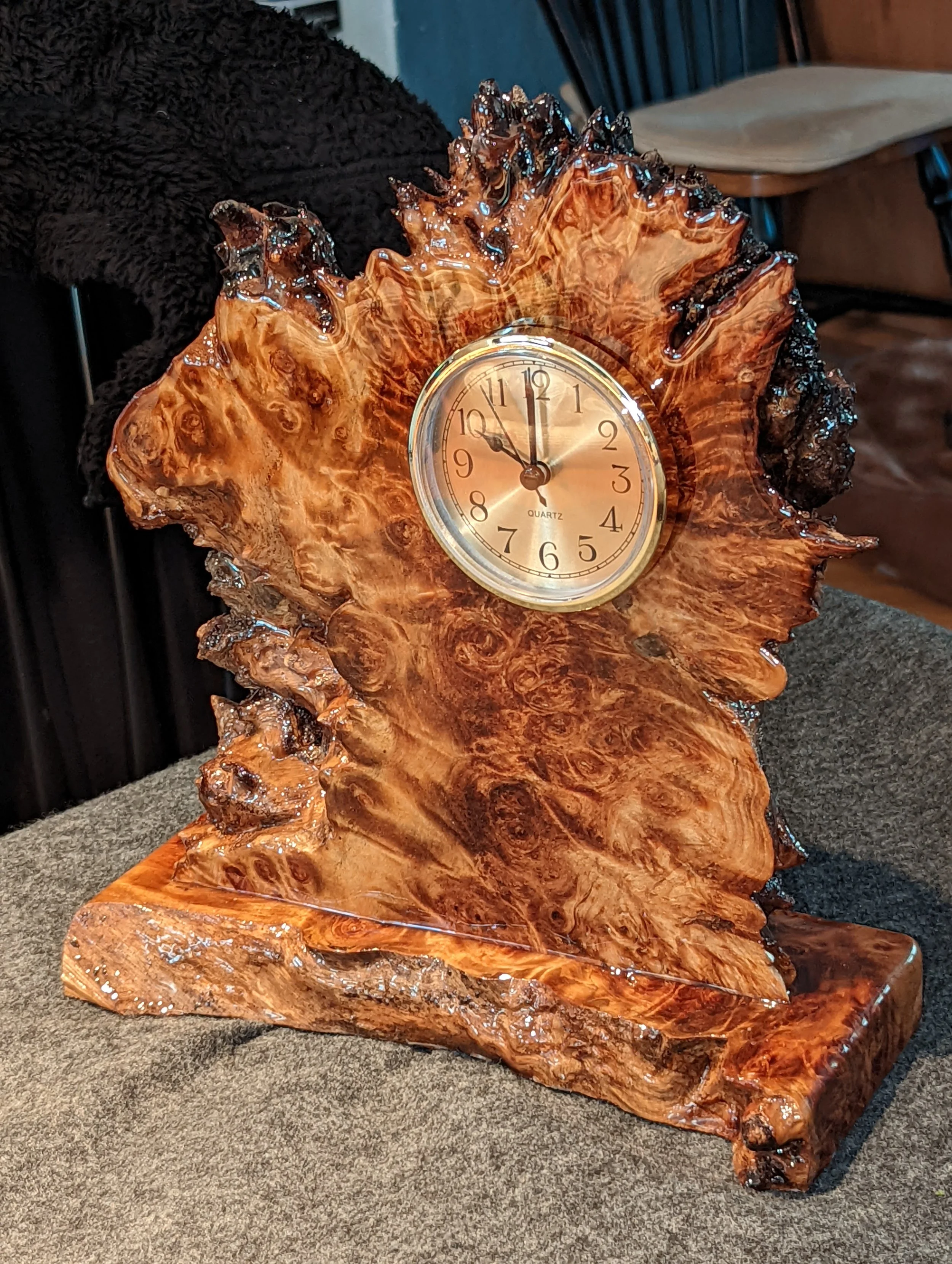 Cottonwood Burl Clock.jpg