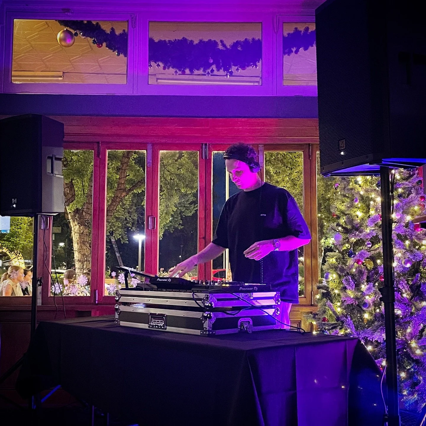 Great night at @hotelcanobolas 

Christmas vibes were on point. Thanks for having me! 🎄

#MobileDJ #OrangeNSW #PartySeason #PartyDJWill