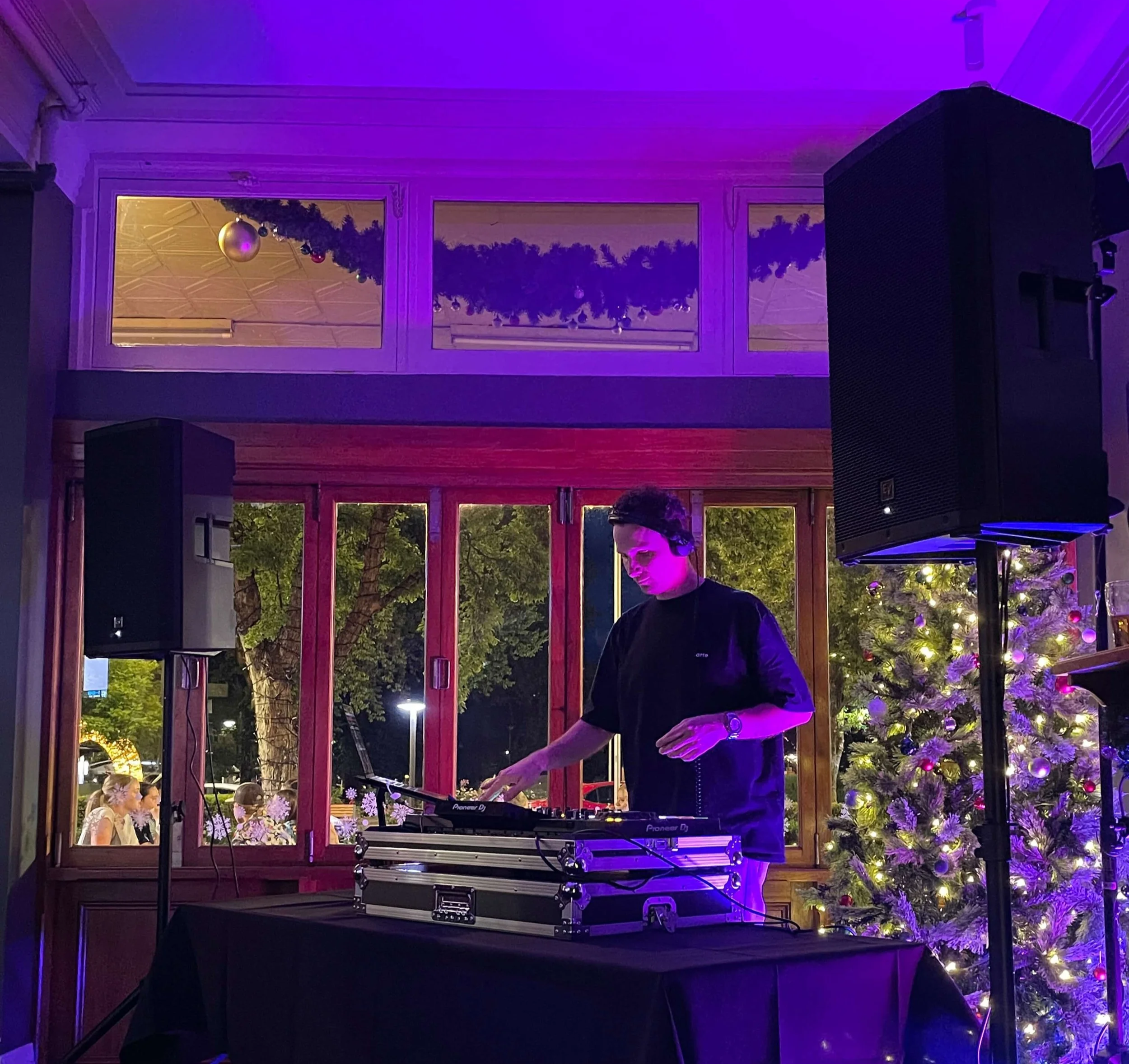 Party DJ Will DJ Christmas Event and Party