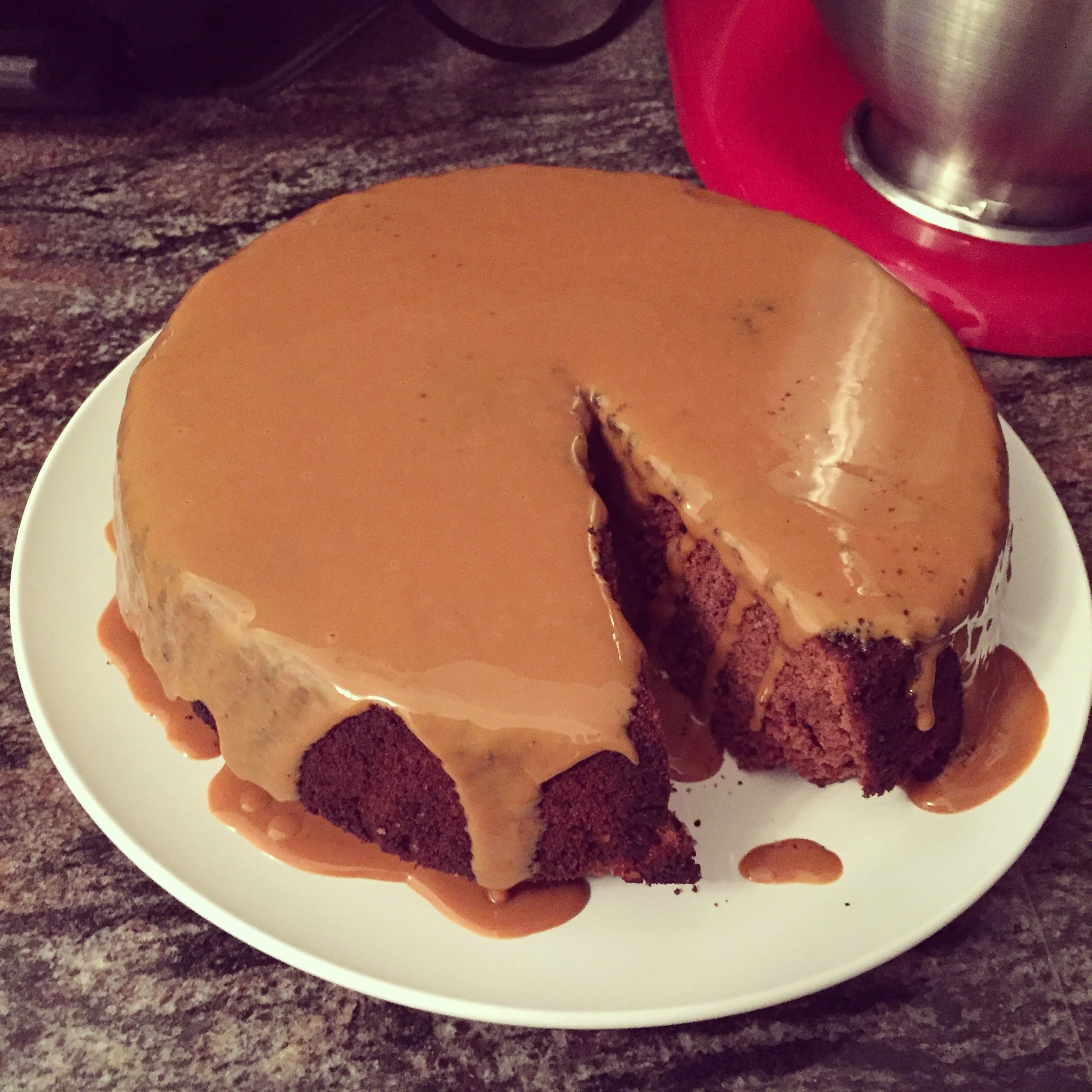 Caramel chocolate cake