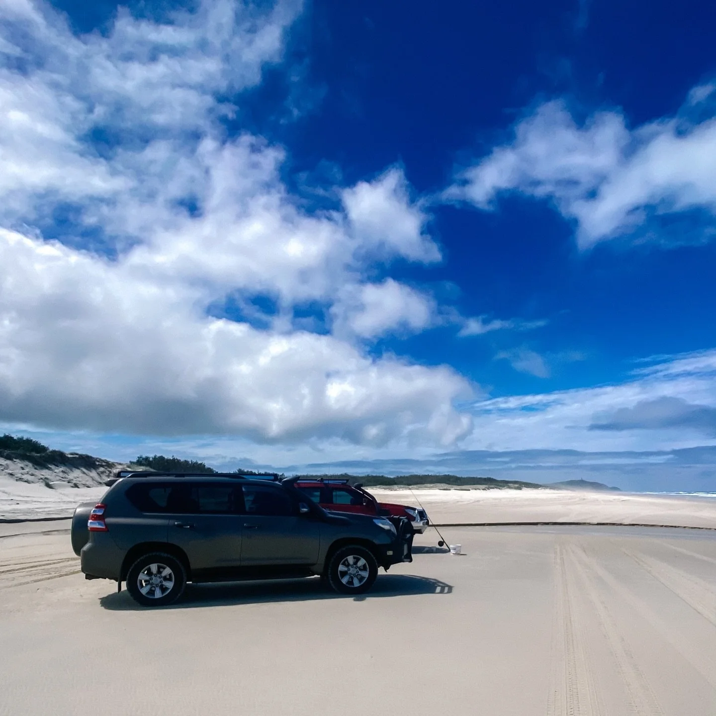 Slow holidays = the best family time! 💖

Driving the sun-kissed sand, watching the blue waves crash, playing in fresh water creeks and casting a line to see what fish we can catch for dinner. These are just some of the amazing adventures and experie
