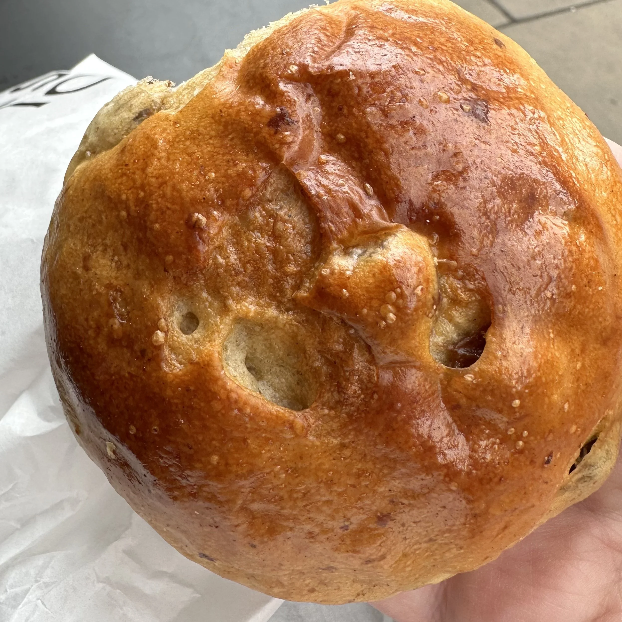 A Danish Rasin Roll