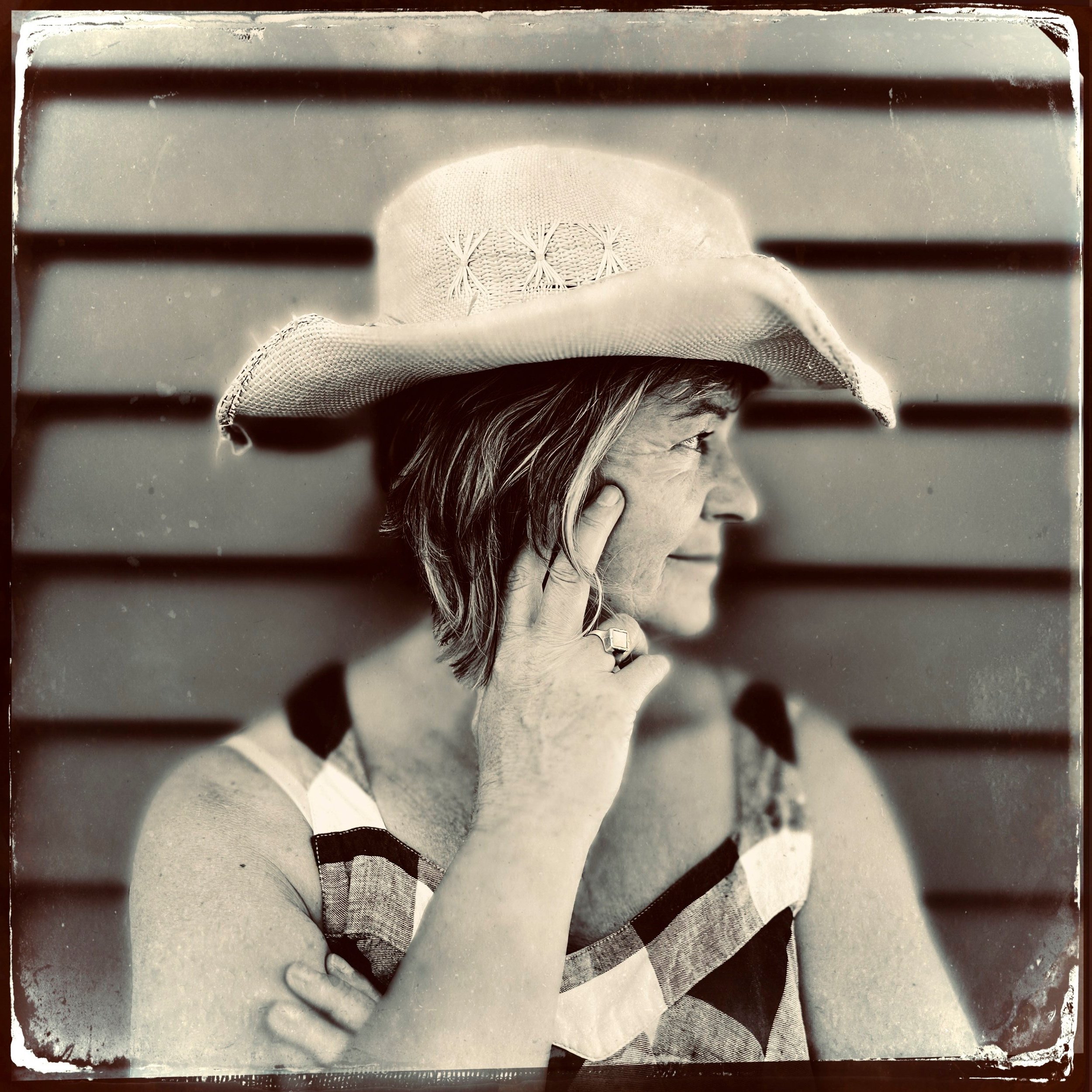 New Zealand photographer Colleen Tunnicliff