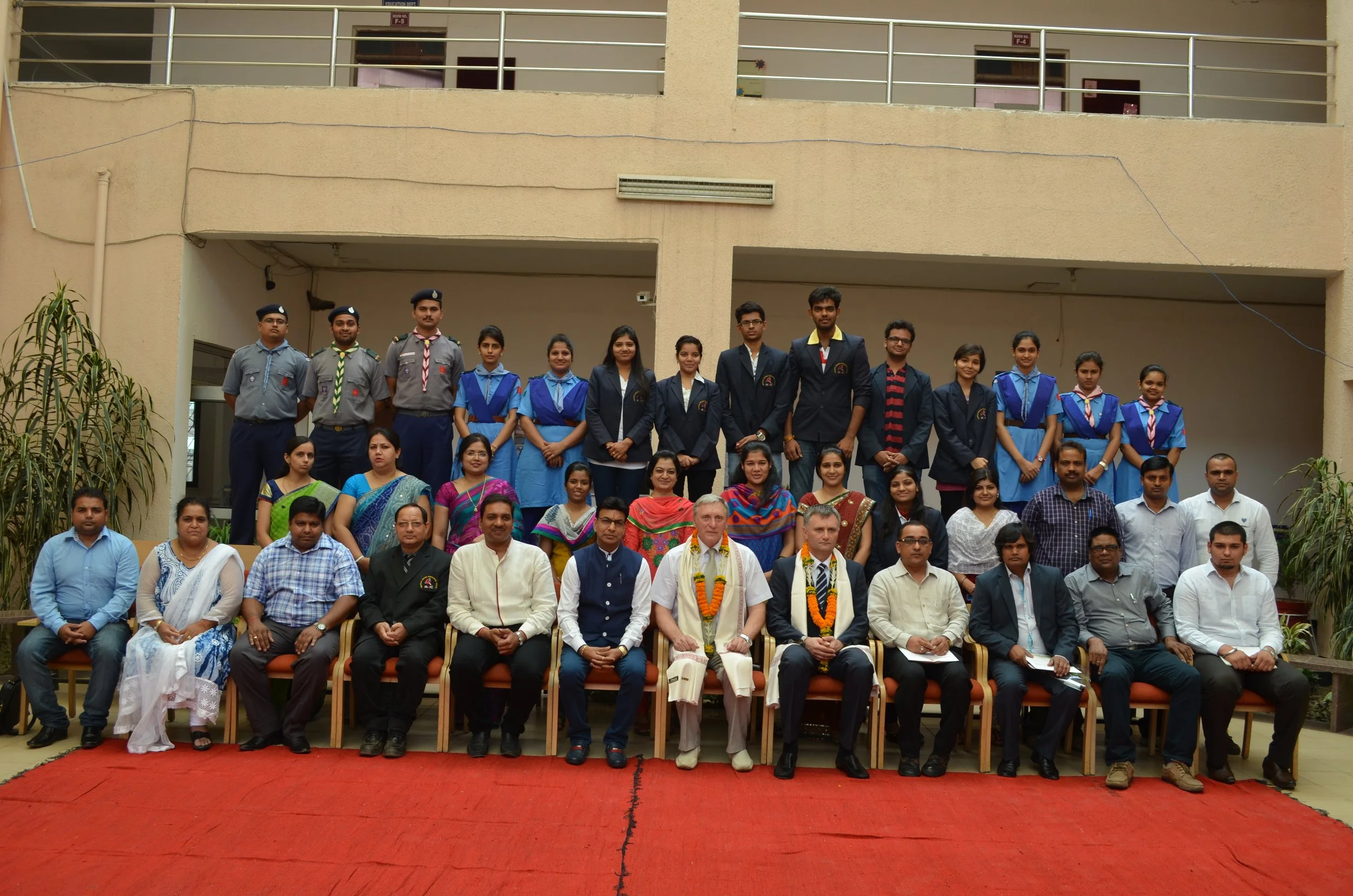 2014 India College 4.jpg