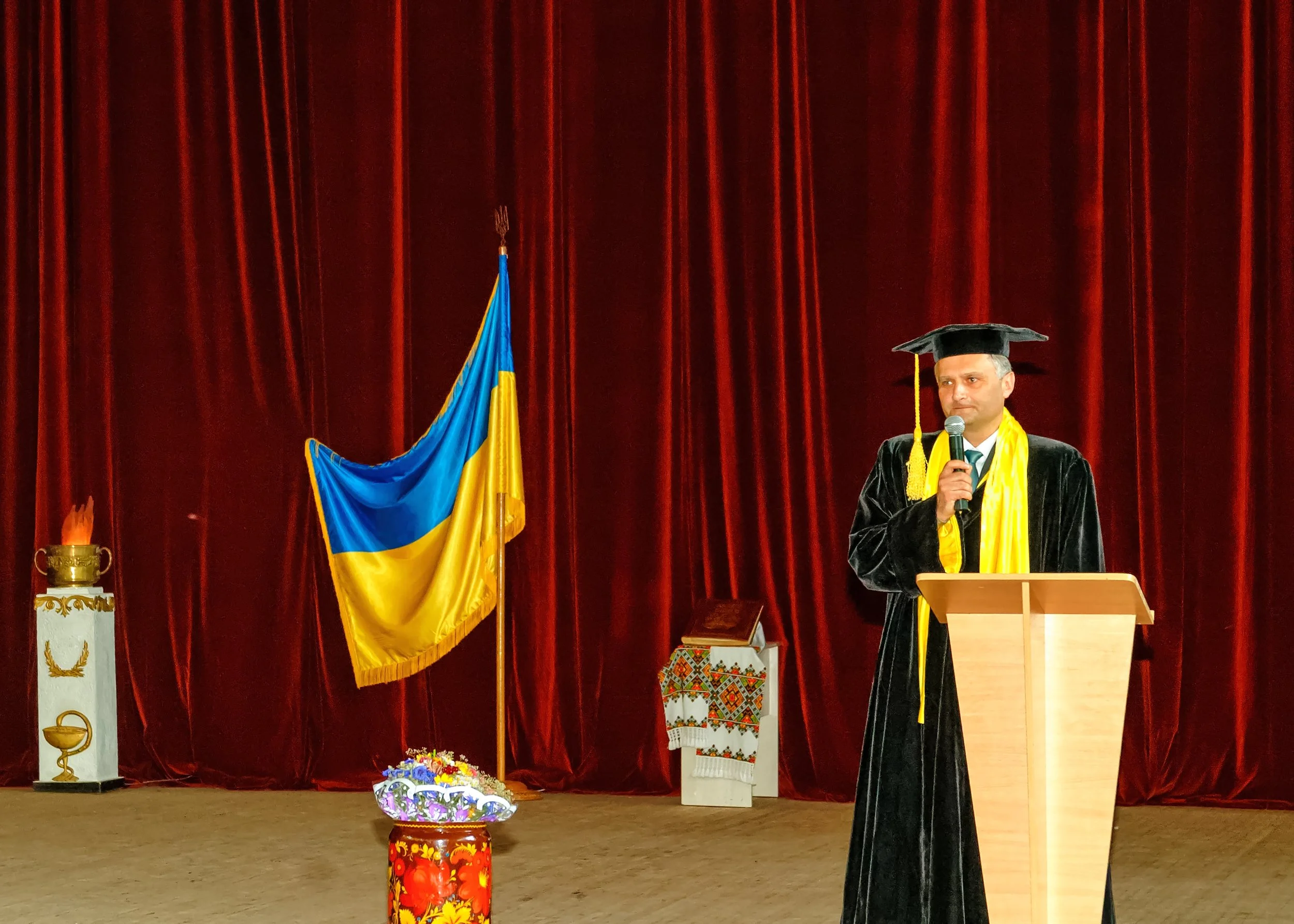2013 Honorary title of University Professor.jpg