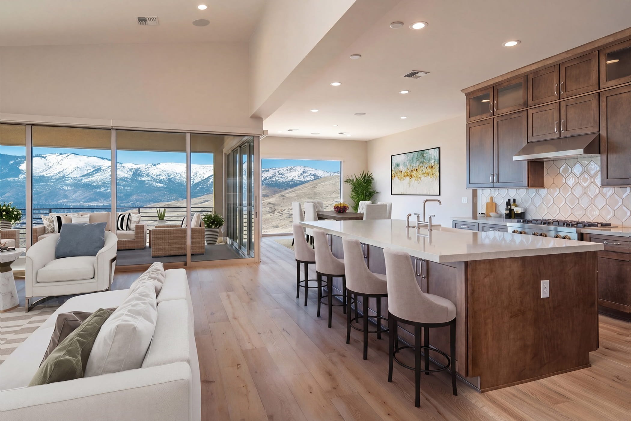 04 - Kitchen Dining Room.jpg