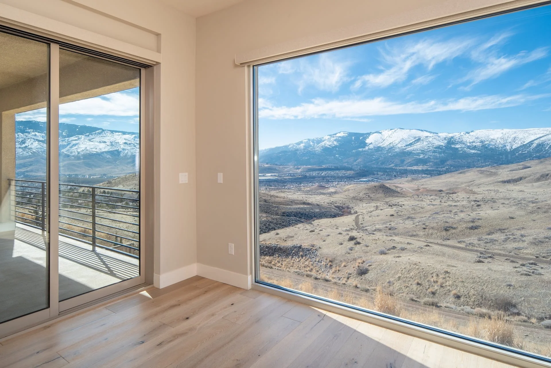12 - Dining Room View Window.jpg