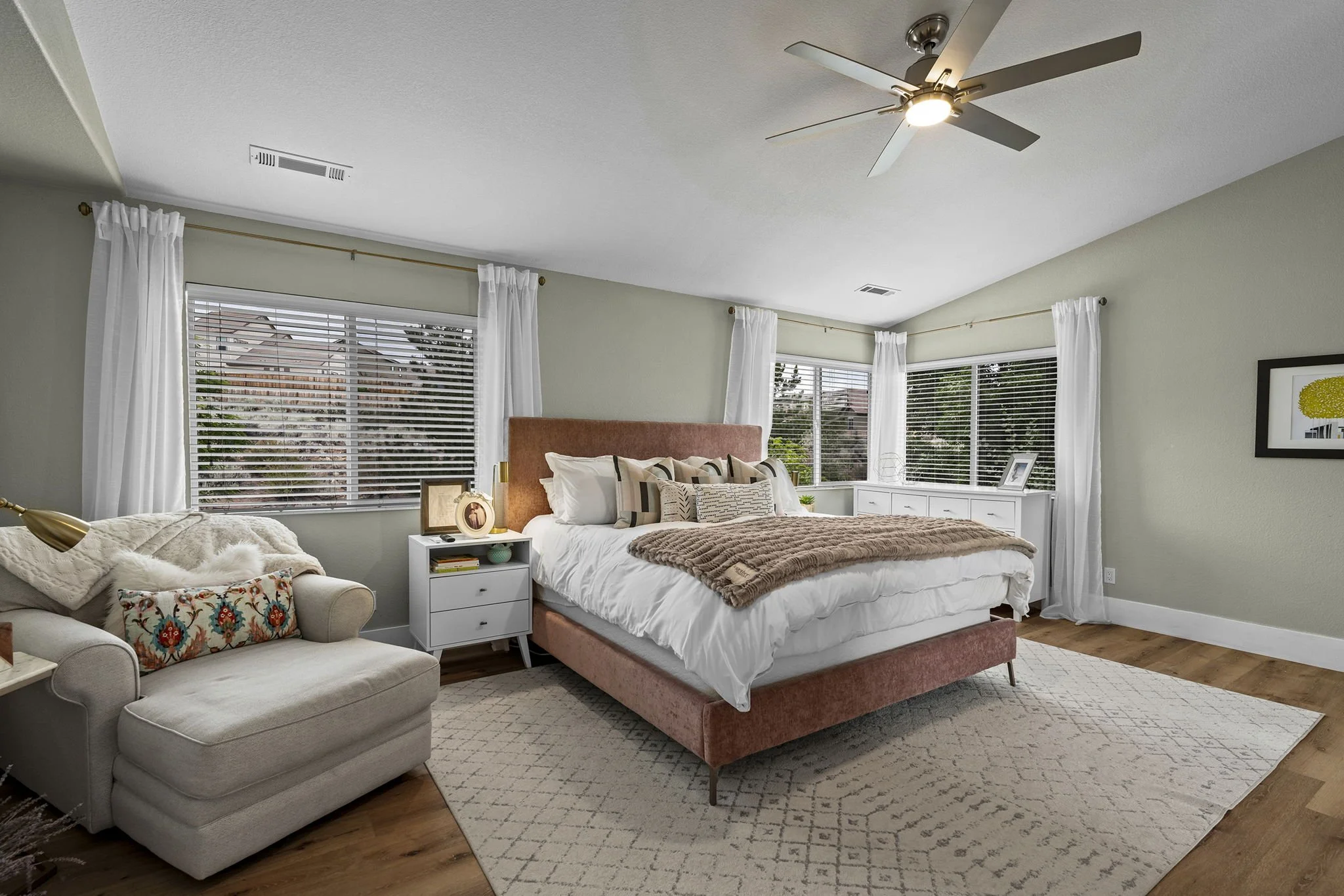 28-web-or-mls-_DSC0658.jpg