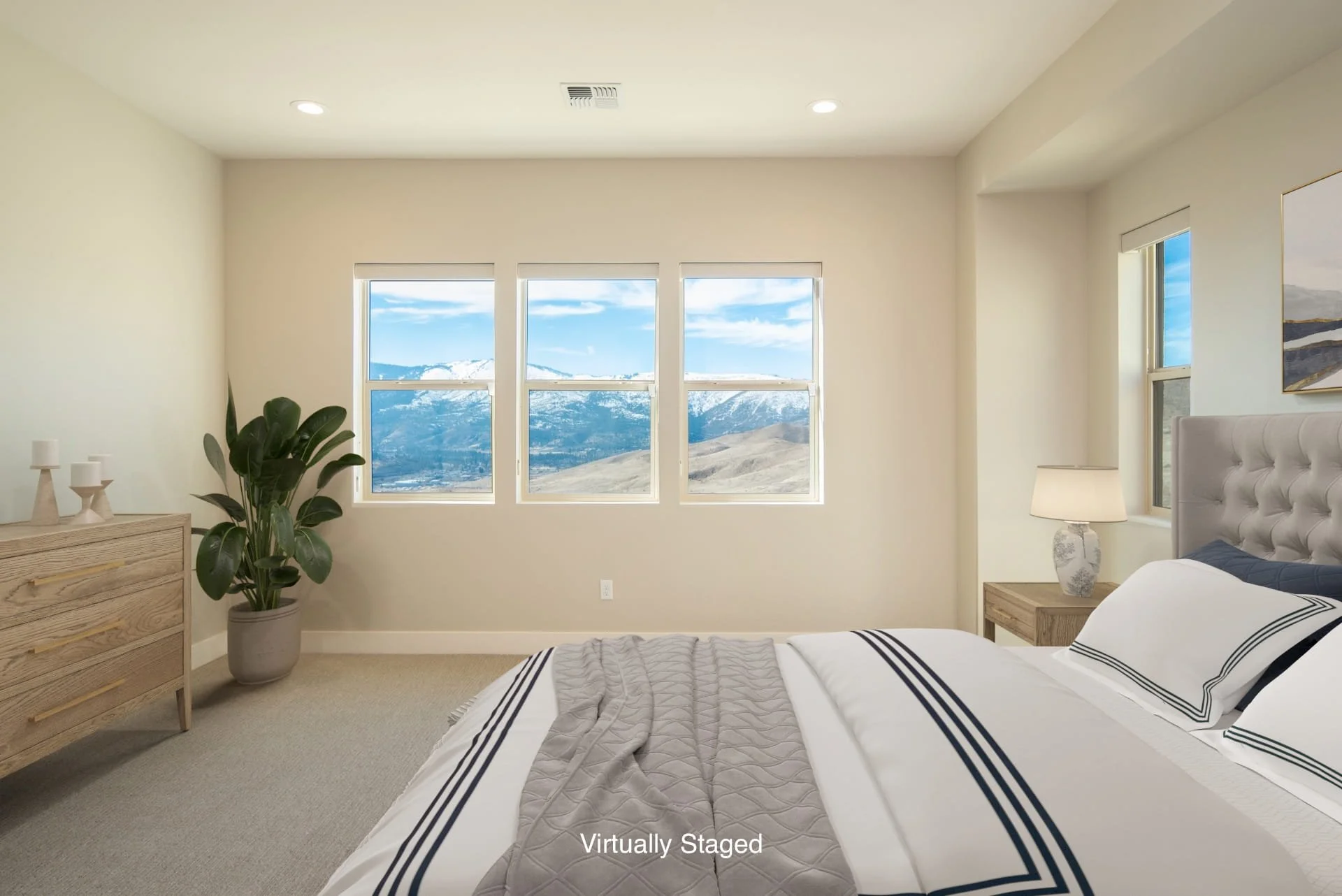 17 - Primary Bedroom 2.jpg