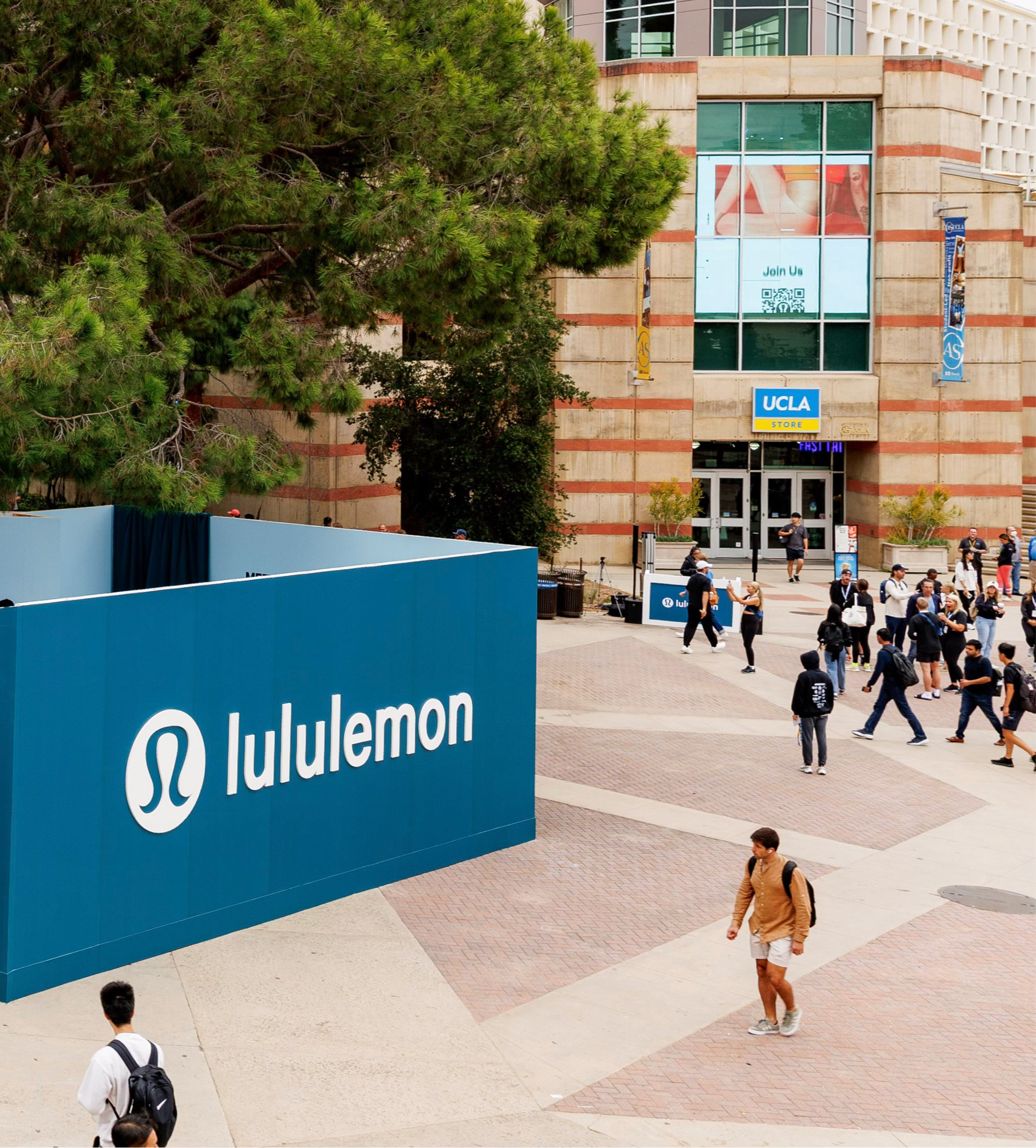 lululemon: Get Into It