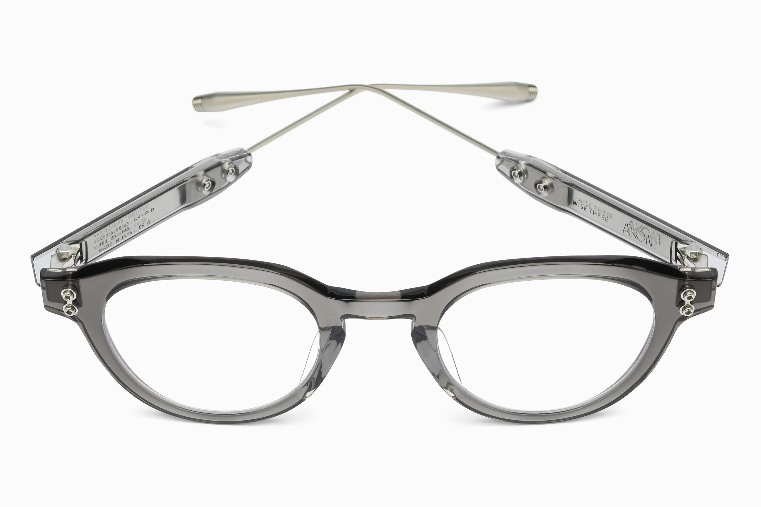 Akoni Wise Three glasses close-up