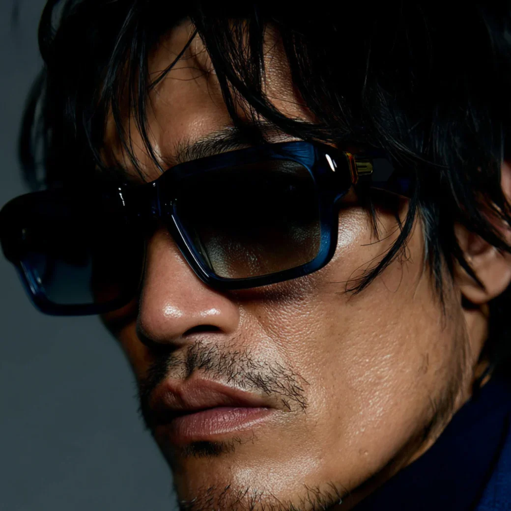 Model wearing T HENRI Roadrunner sunglasses