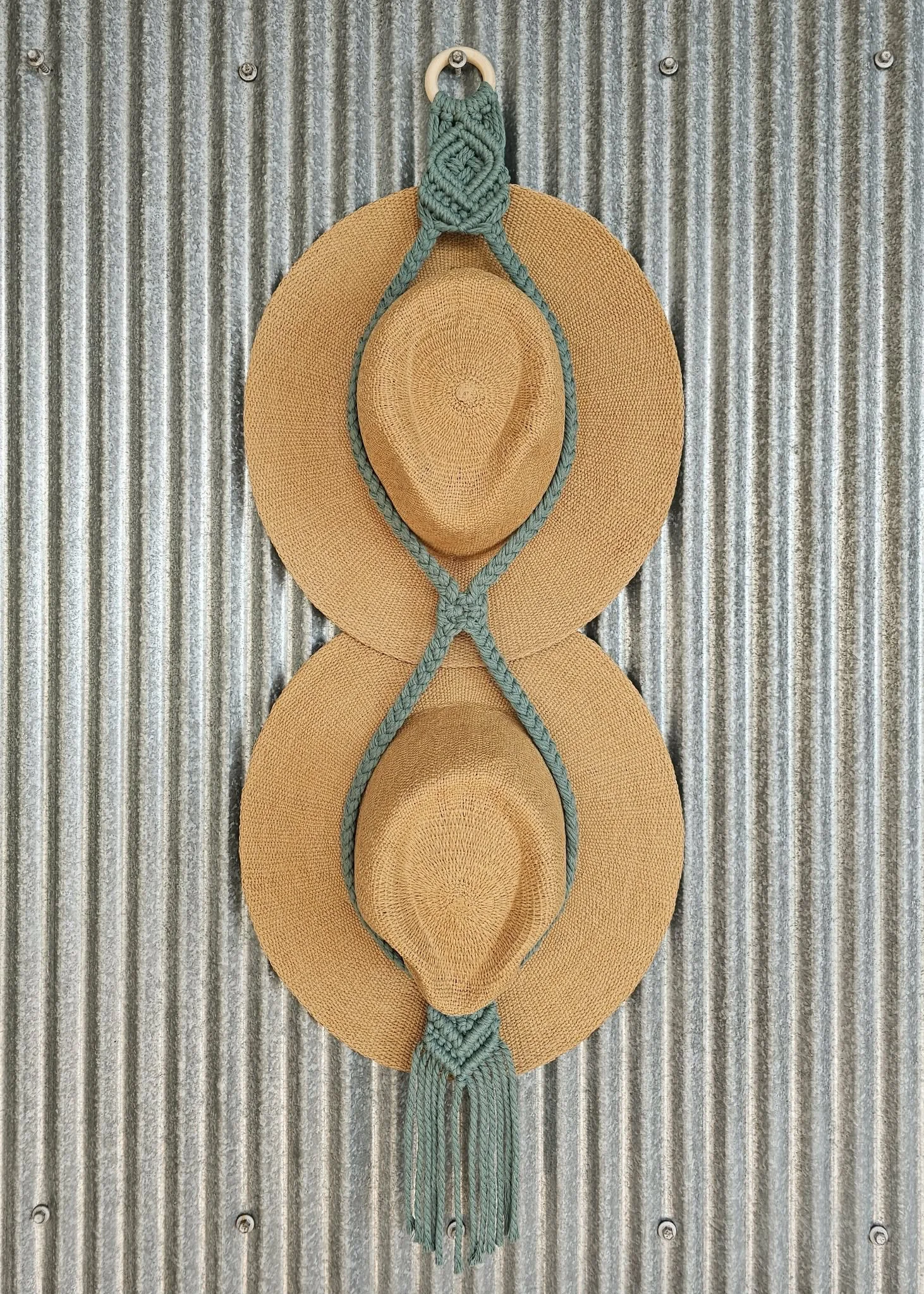 'Claire' - Double Hat Hanger