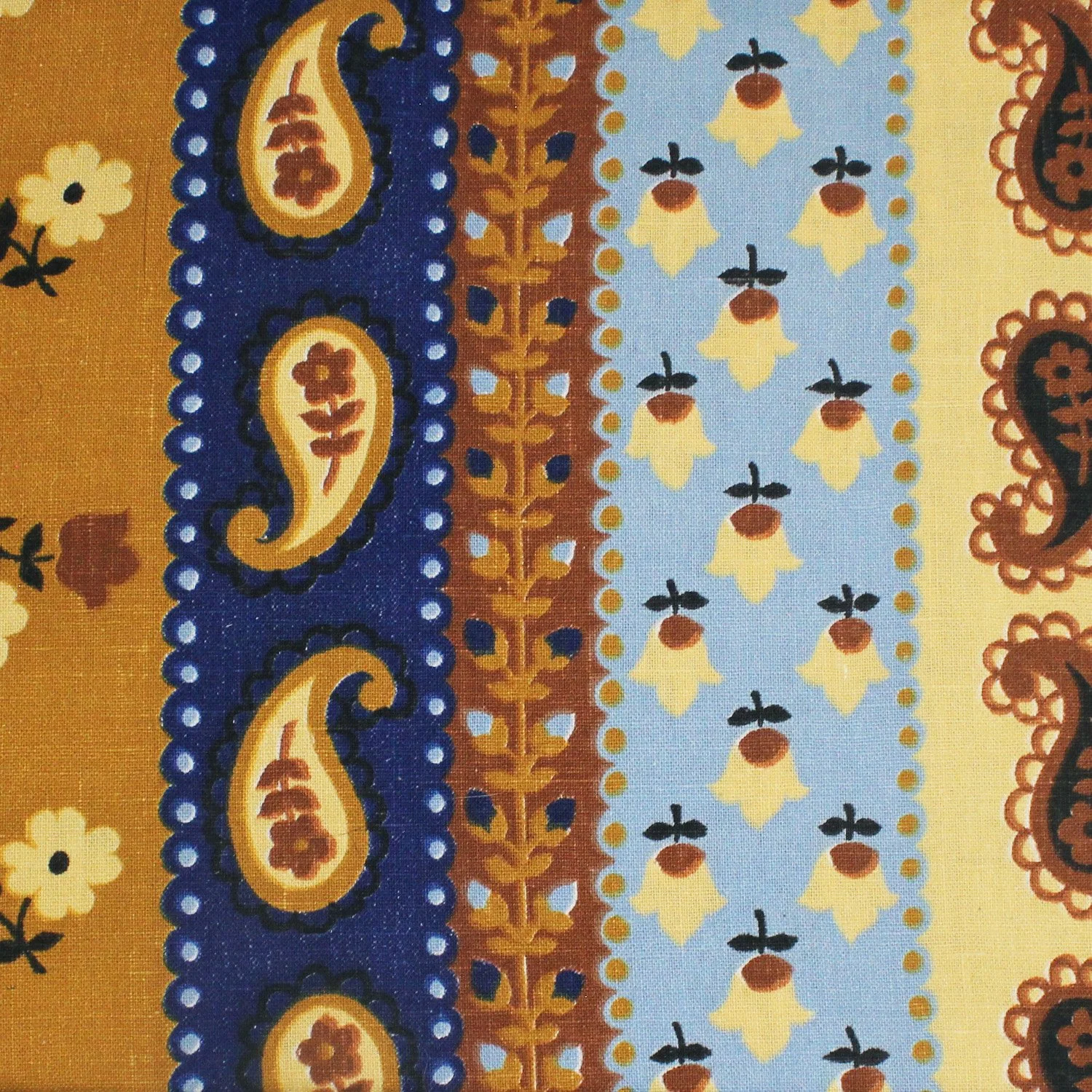 Harvest Paisley