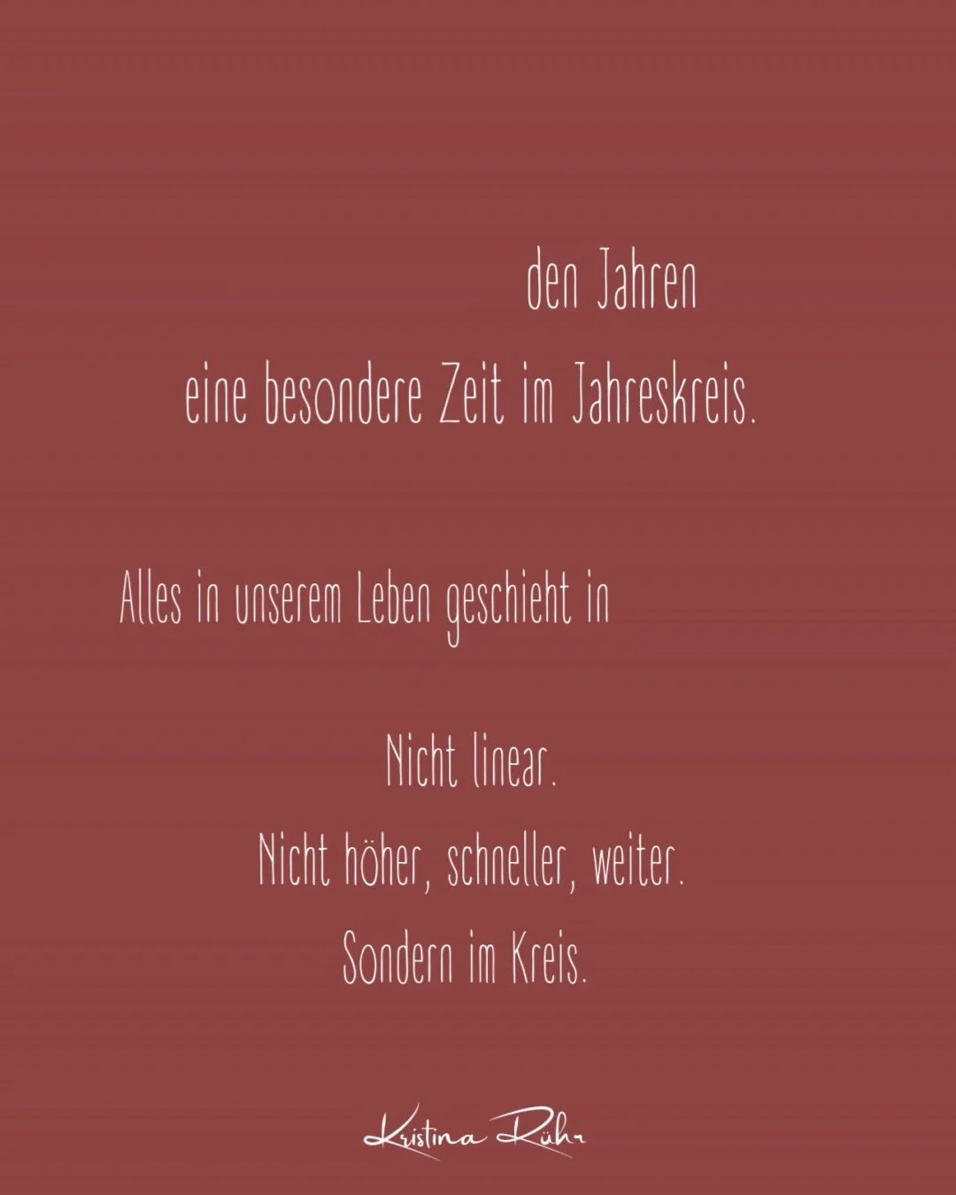 Zwischen den Jahren &ndash; eine besondere Zeit im Jahreskreis 🌿
⠀
Alles im Leben geschieht in Zyklen.
Nicht linear. Nicht h&ouml;her, schneller, weiter.
Sondern im Kreis.
⠀
Diese Tage zwischen den Jahren ber&uuml;hren mich jedes Jahr aufs Neue.
Das
