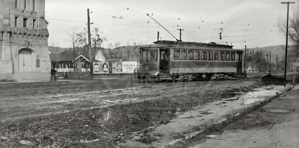 Yakima Trolley 6th Street and Yakima Ave.