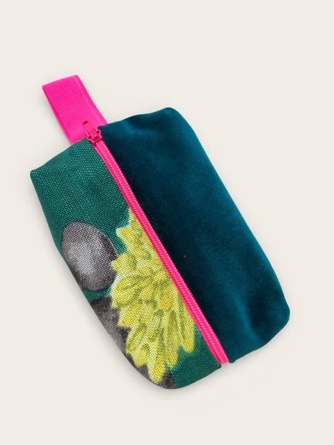 Täschchen klein, Samt/grün/Blume