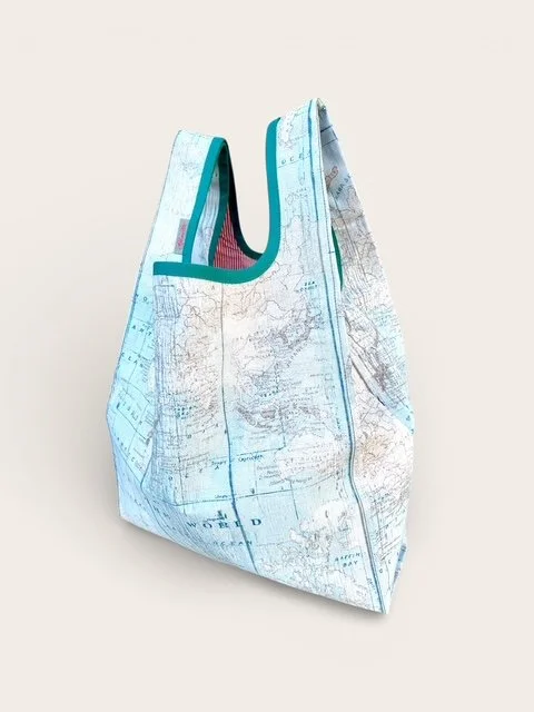 Ginette, das feine Sackerl/Weltkarte, türkis eingefasst