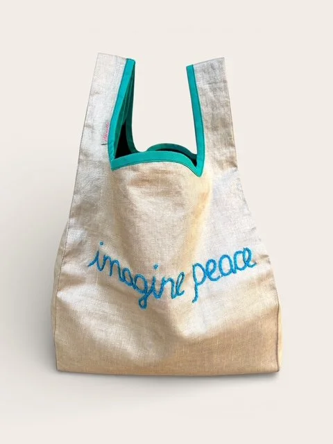 Ginette, das feine Sackerl, handbestickt gold-türkis