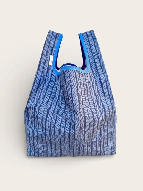 Ginette, das feine Sackerl " LIGHT" grafisch jeansblau