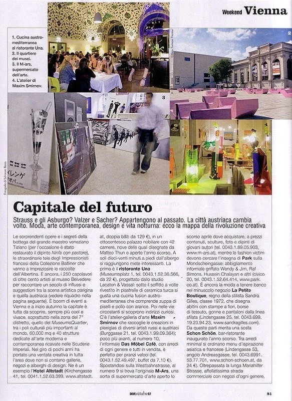 Sechs Fotos verschiedener Orte in Wien, darunter ein Museum, eine Außenterrasse und eine Kunstgalerie. Einige Bilder zeigen Menschen, die Kunstwerke betrachten oder in einem Restaurant sitzen. Der Text beschreibt Sehenswürdigkeiten und kulturelle Hig