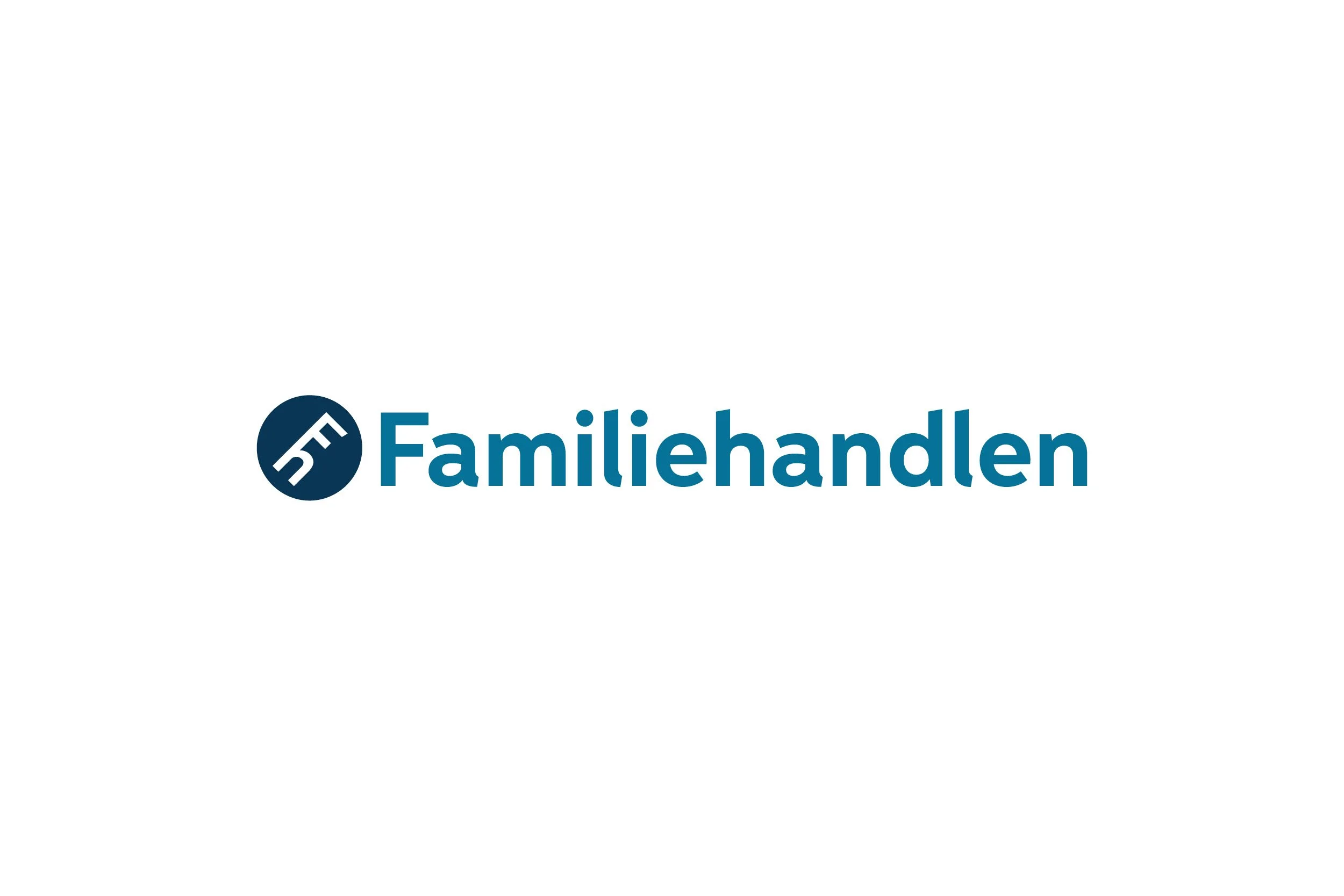 Logo of Familiehandlen featuring a dark blue circle with a white stylized family icon and the organization name in blue text.