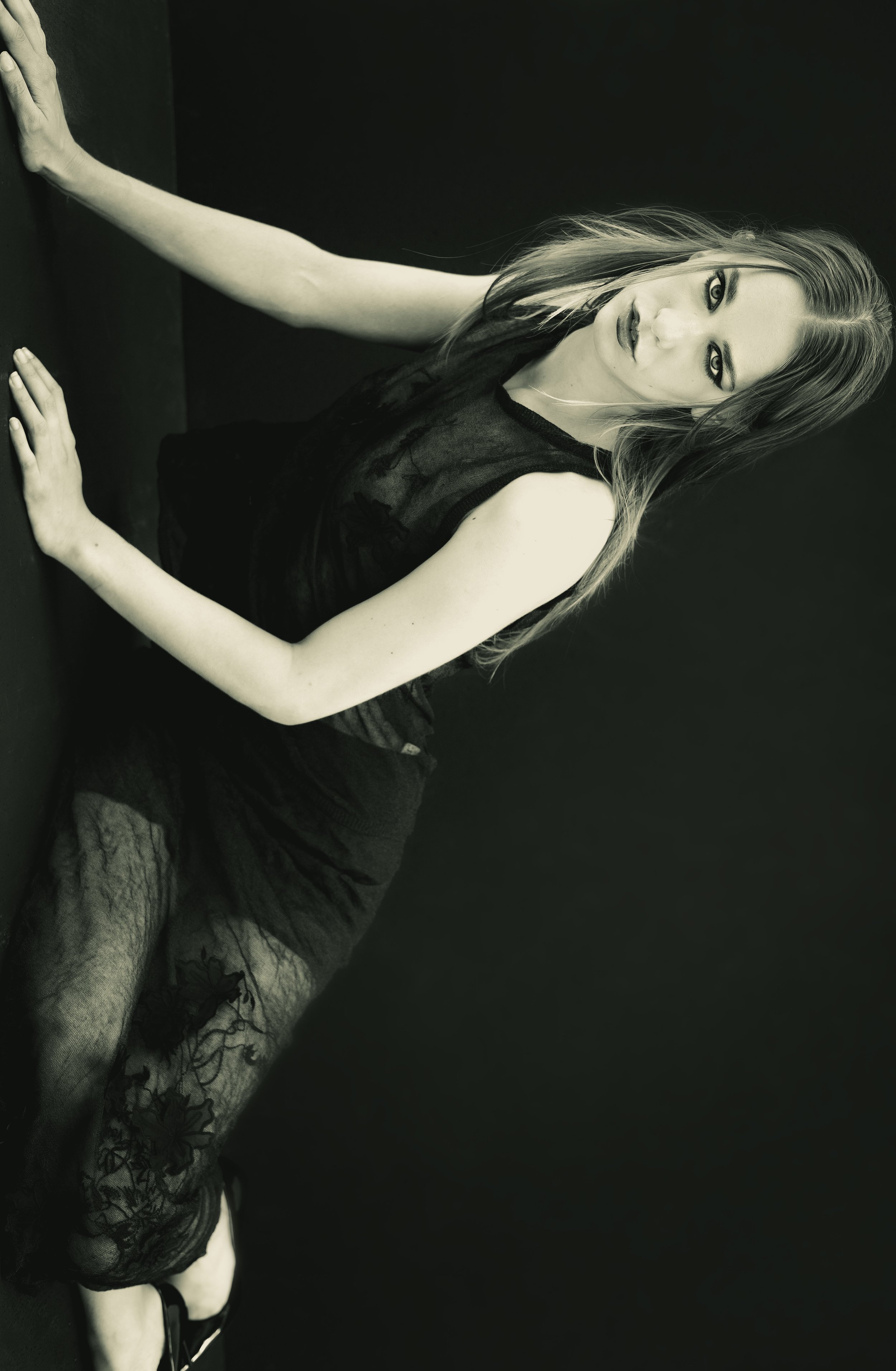 Tonemodels_Louke_FIA_01 kopie.jpg