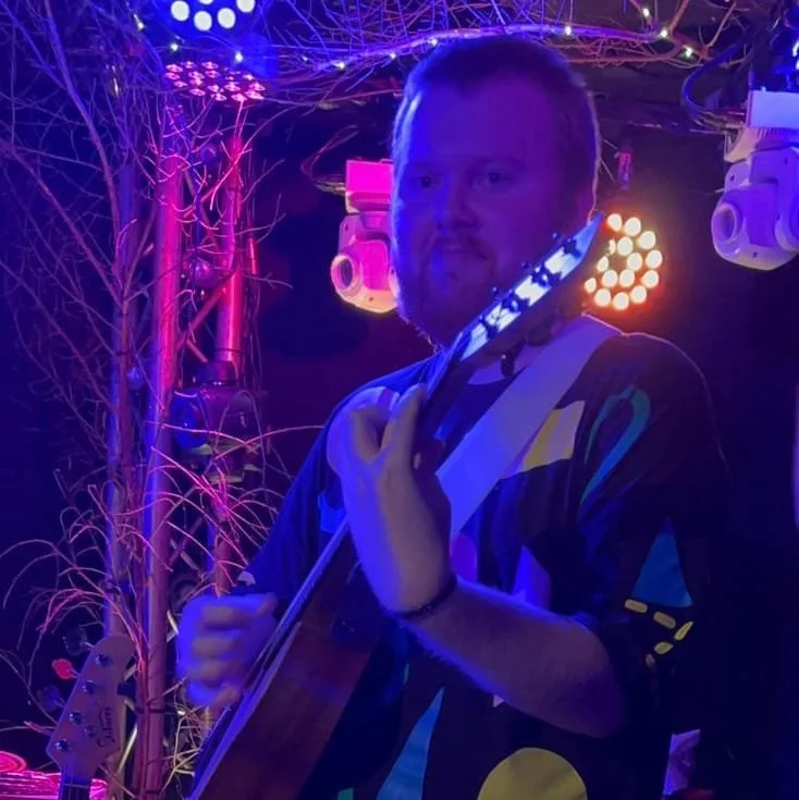 of all the ways a first gig could go I don't think it could have gone much better 

also Ty to @shapeshiftermade for the sick top, I love it muchly #notspon