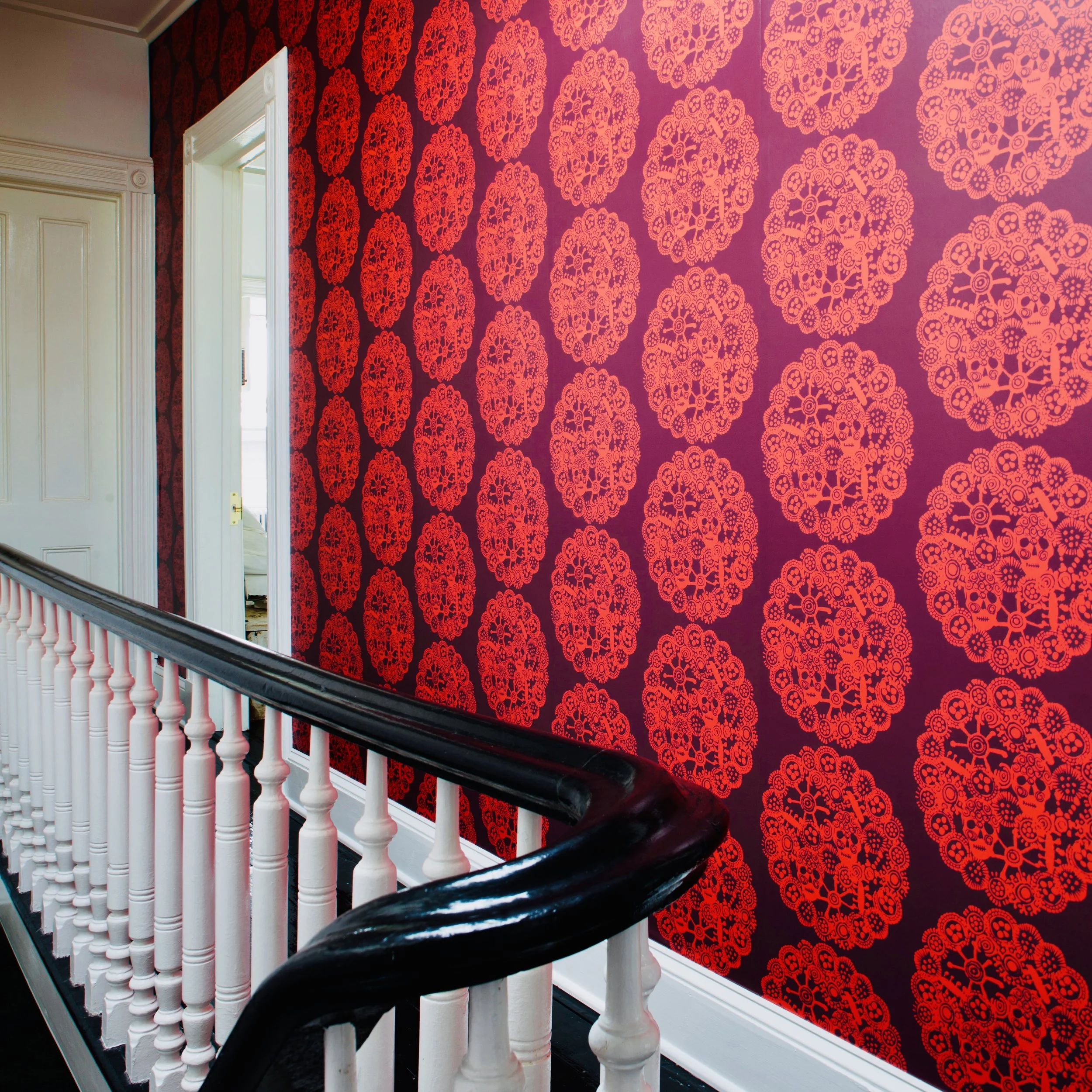  6.5 ft x 9ft / 850 tiles