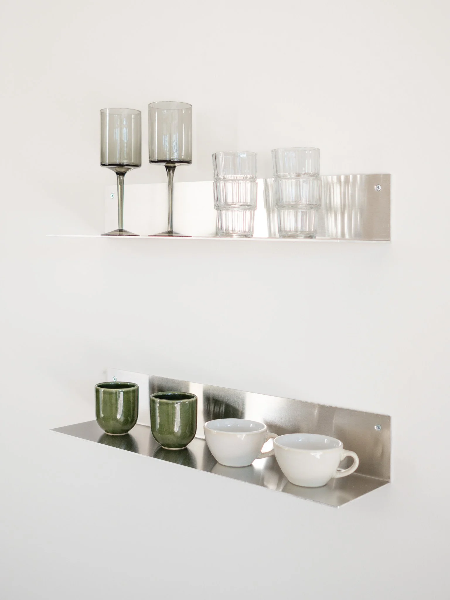SHELF | TYPE 01 – Zwei Bretter übereinander