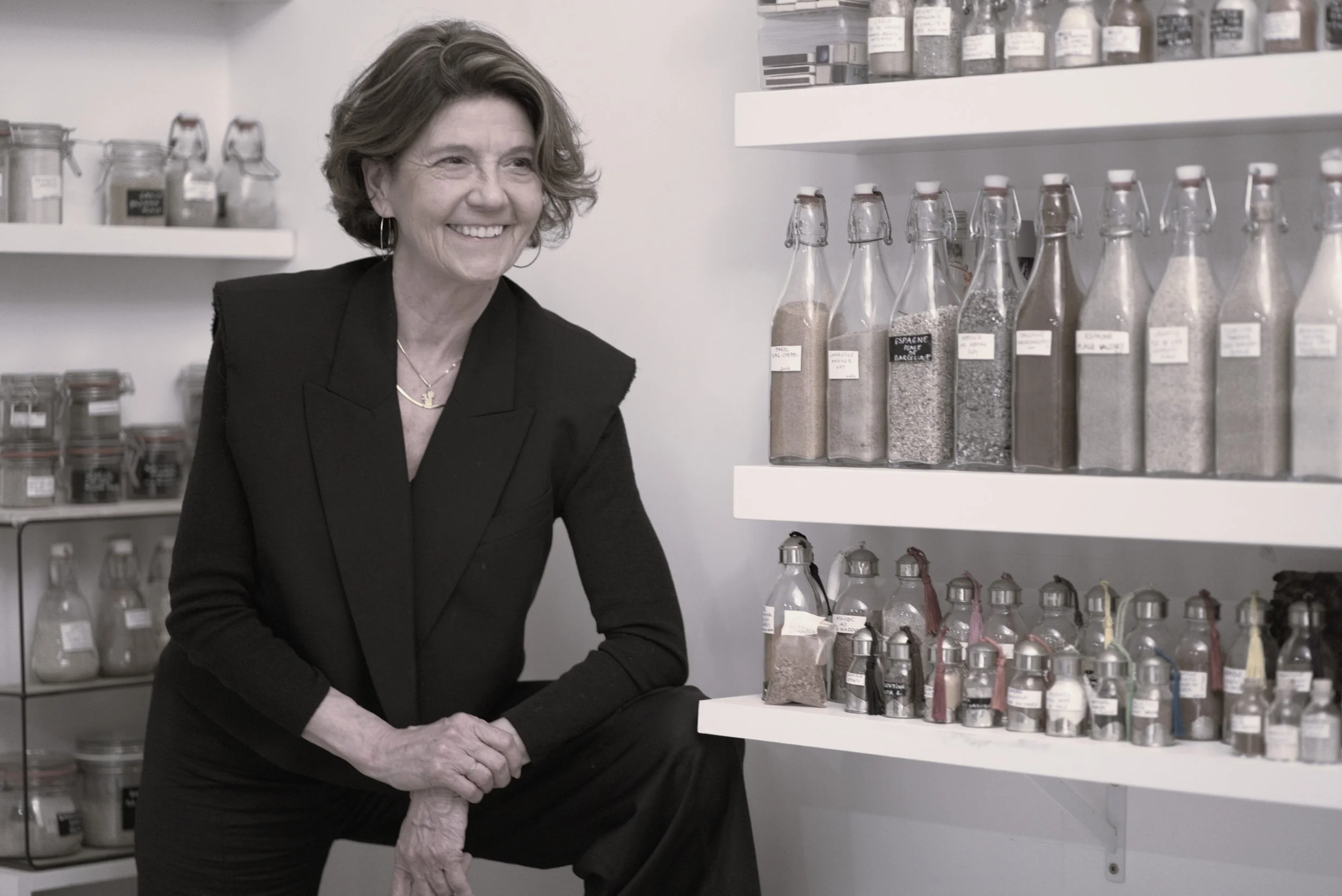 Isabelle Bijvoet Art Studio Antwerp.  Art collection  "In dialogue with sand"