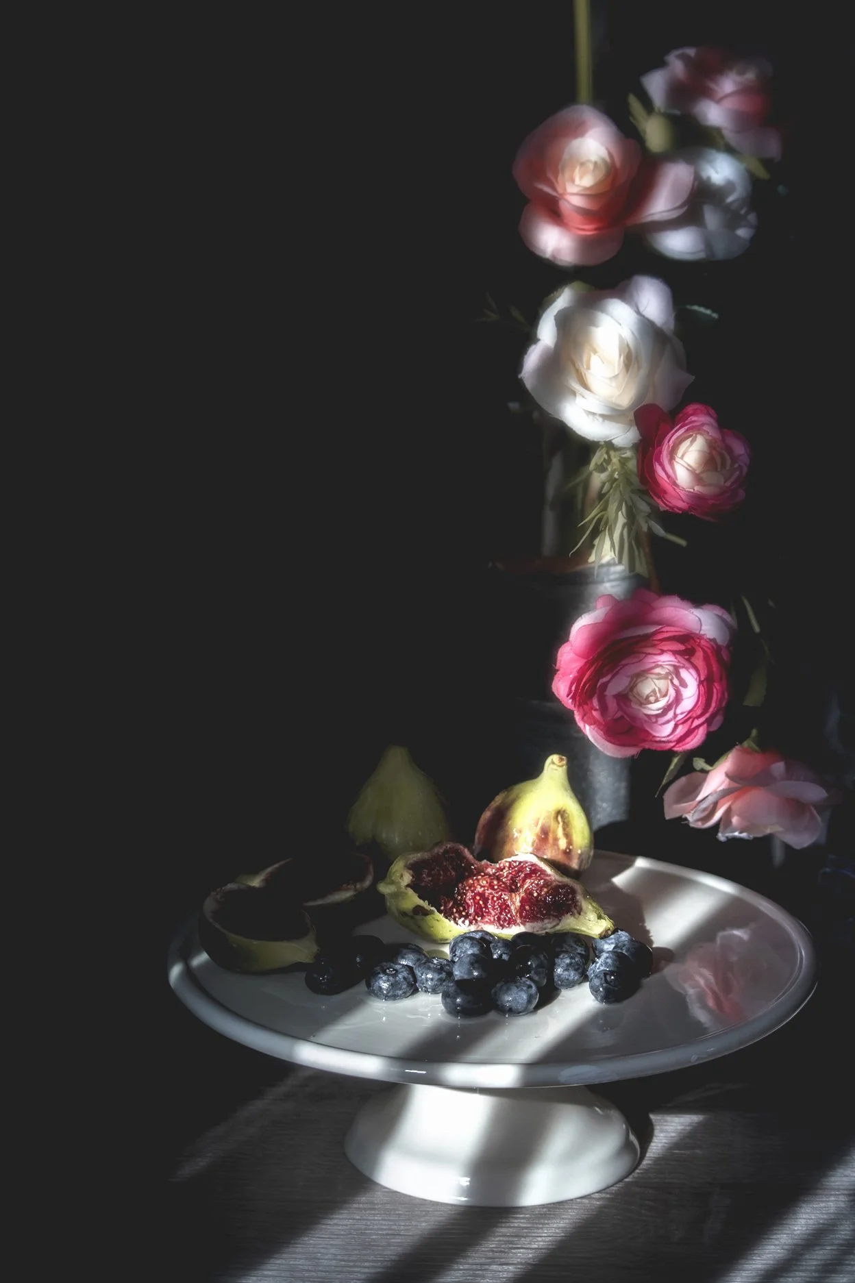 fruits on stand 96dpi 6.8.21.jpg