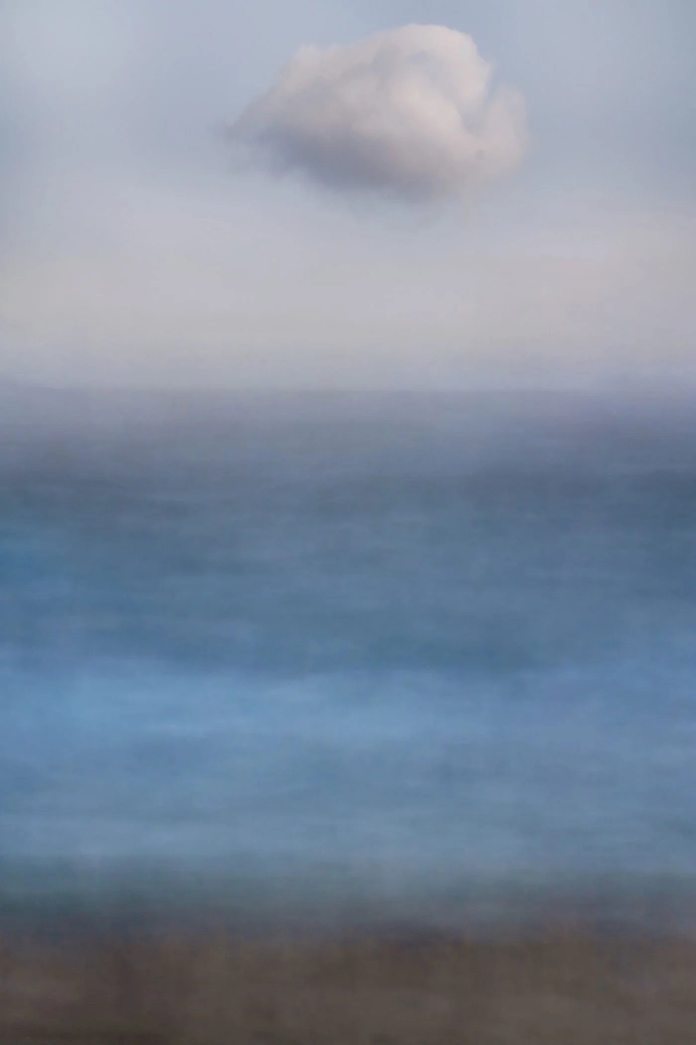 Blue-abstract-Cloud-Susanne-Uetz--435A1980-1.jpg