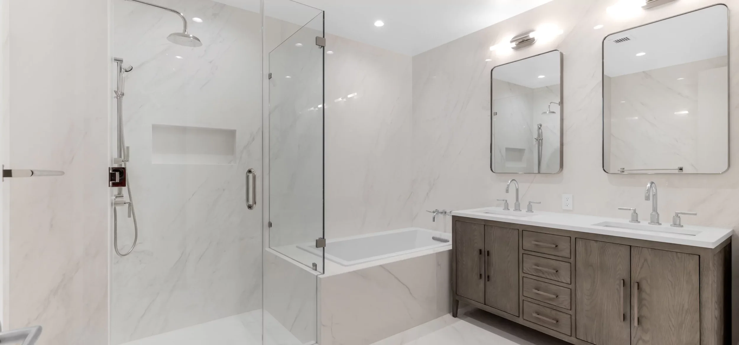 Staten Island Bathroom Renovation 
  
 Staten Island, NY — Residential 