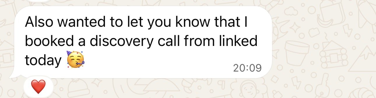 Screenshot of a message confirming a discovery call was booked through LinkedIn.