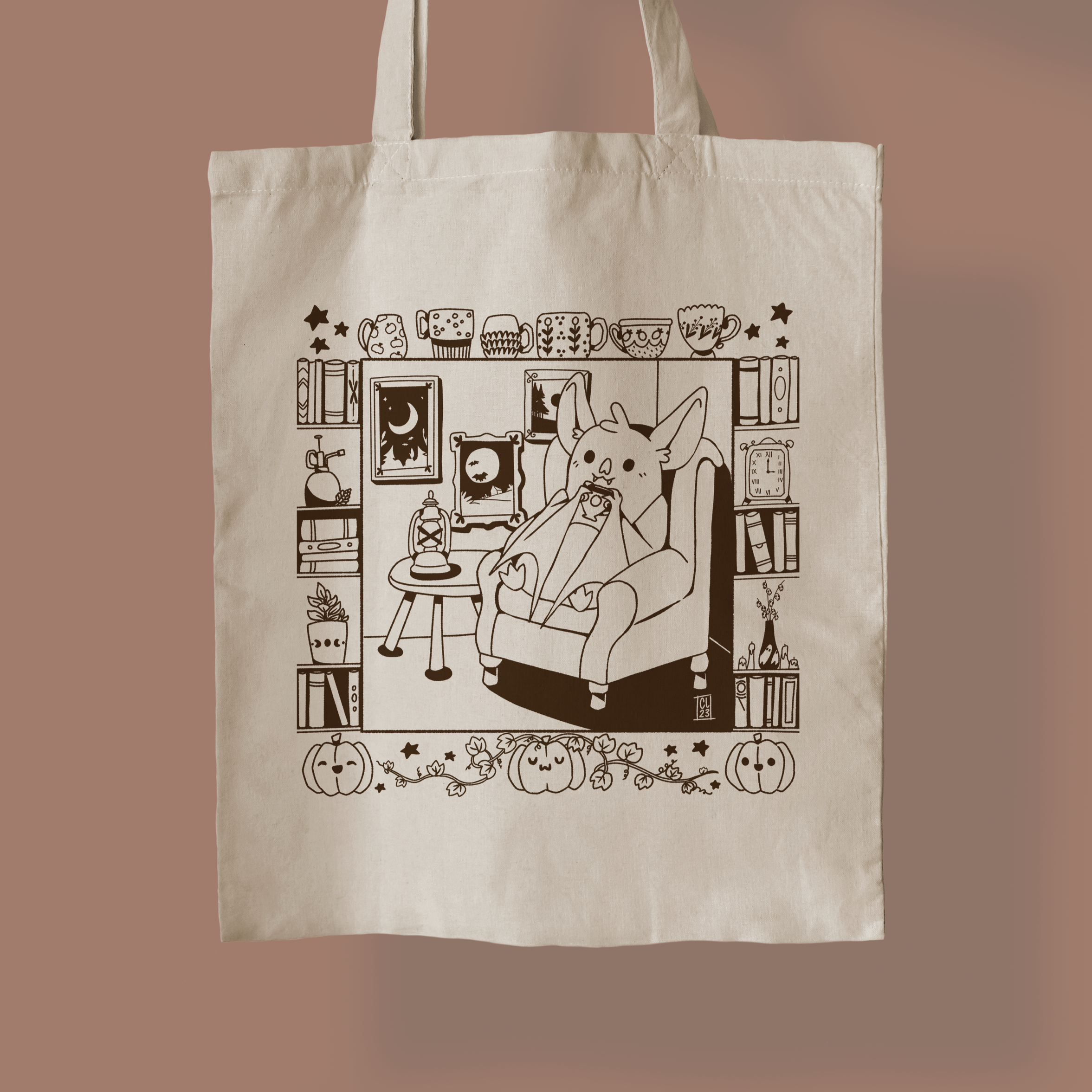 Isolated_white_holded_tote_bag.png