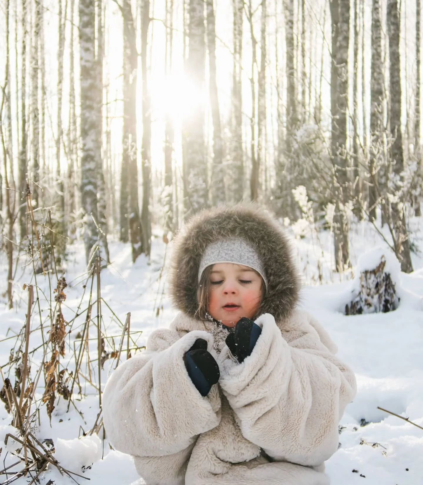 Pieni ihmiseni t&auml;ytt&auml;&auml; t&auml;n&auml;&auml;n 3 vuotta. 

Joka p&auml;iv&auml; h&auml;n ei oo en&auml;&auml; niin pieni.
Ja m&auml; tunnistan itseni h&auml;ness&auml;
yh&auml; uudelleen.
Yh&auml; enemm&auml;n. 🥺

On muutamia juttuja,
j