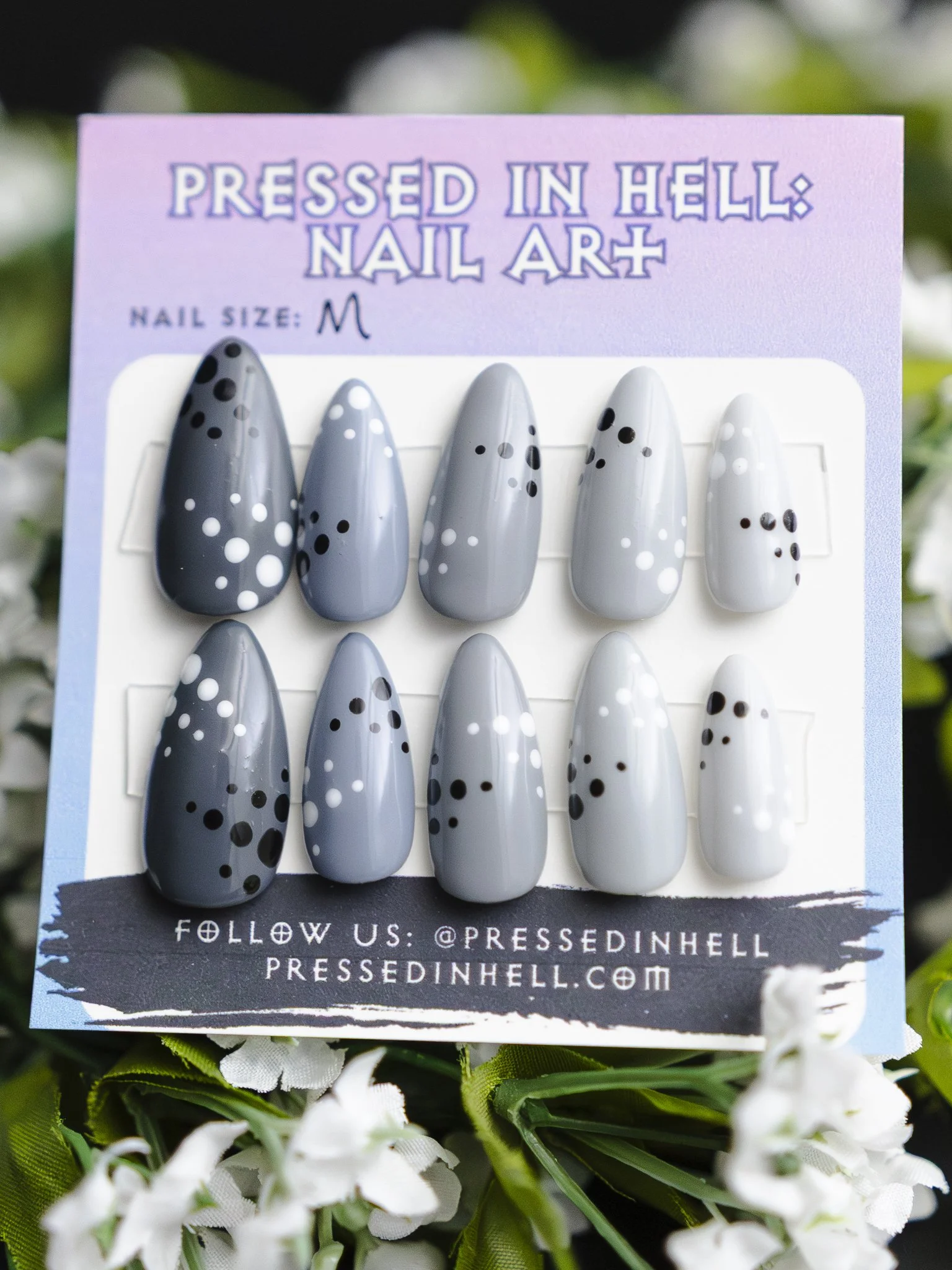 Monochrome "Pop n' Dot" Medium Almond (Medium)